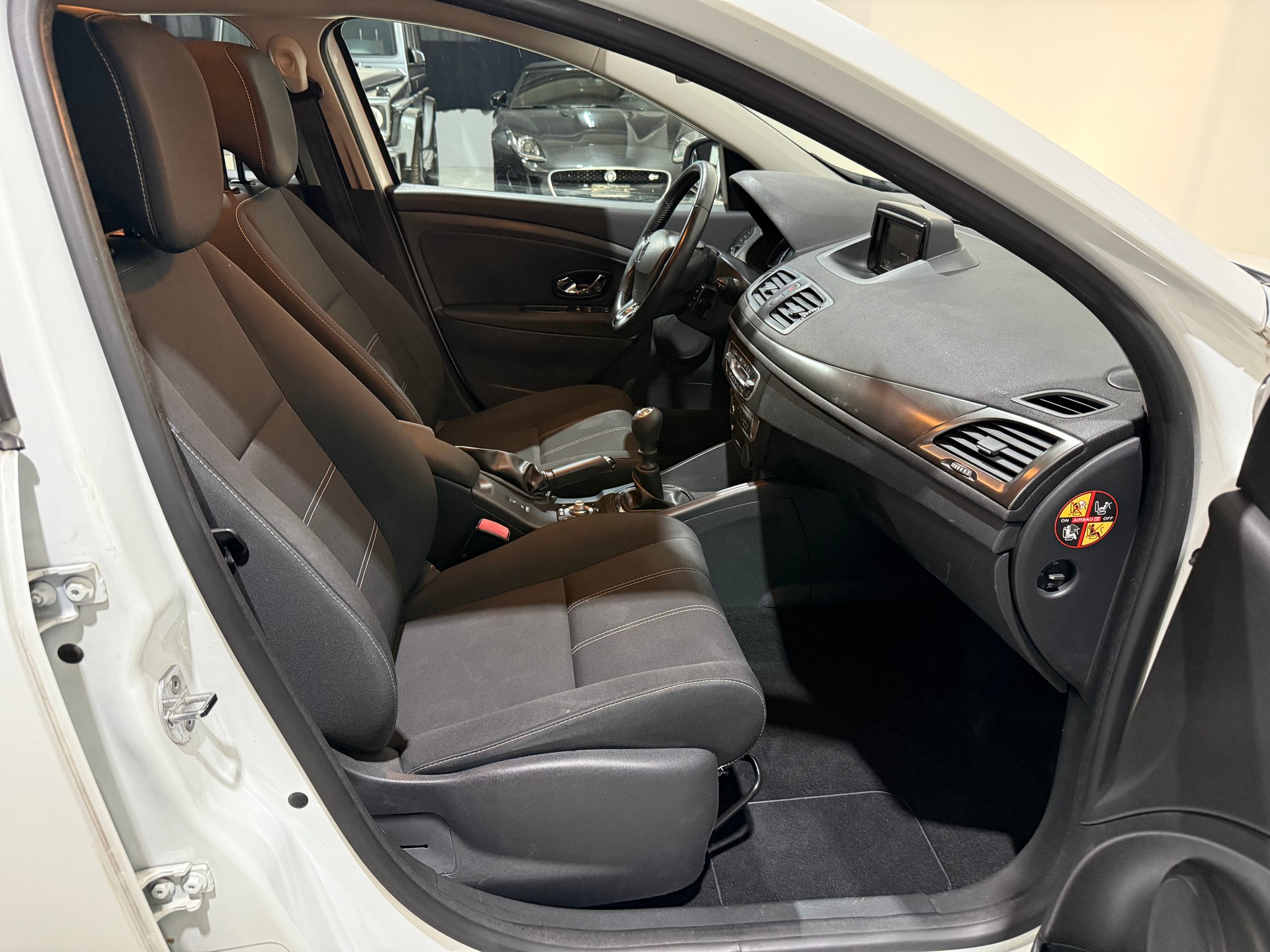 RENAULT Mégane Grandtour 1.5 dCi Bose-image-13