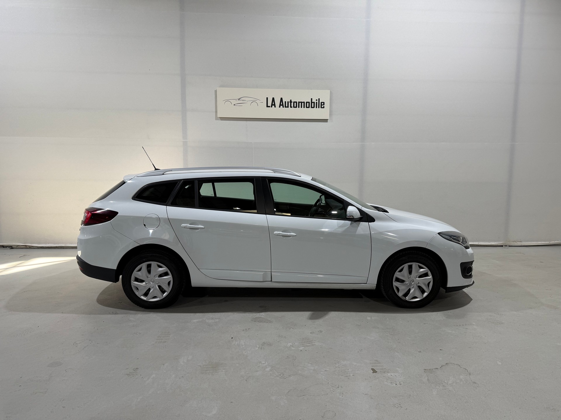 RENAULT Mégane Grandtour 1.5 dCi Bose-image-6