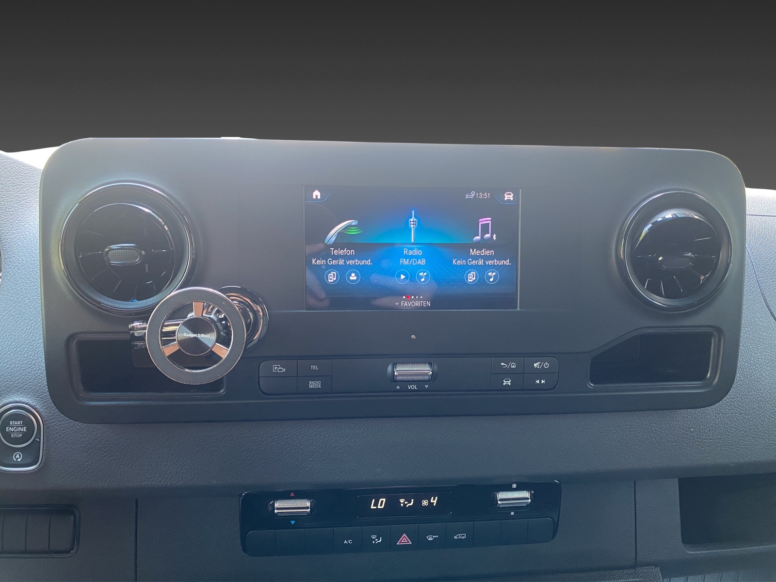 MERCEDES-BENZ Sprinter 317 CDI Standard 9G-TRONIC-image-15