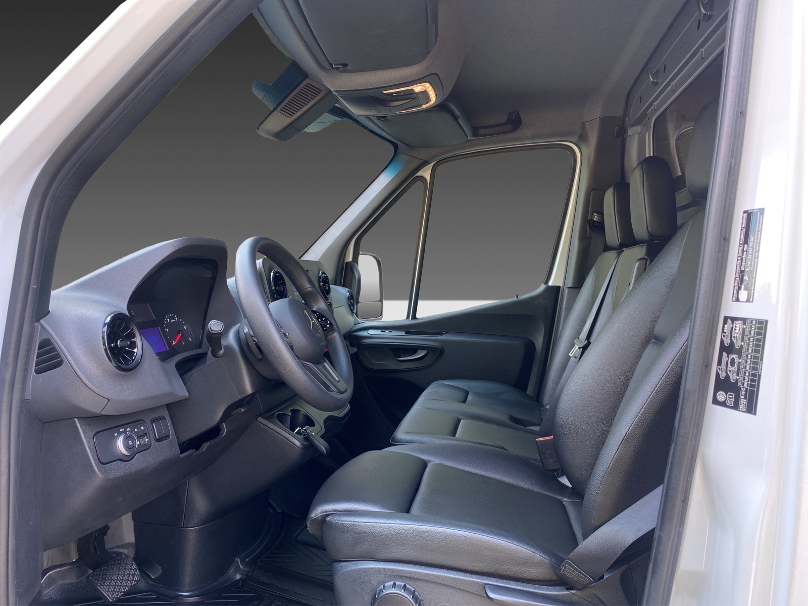 MERCEDES-BENZ Sprinter 317 CDI Standard 9G-TRONIC-image-8