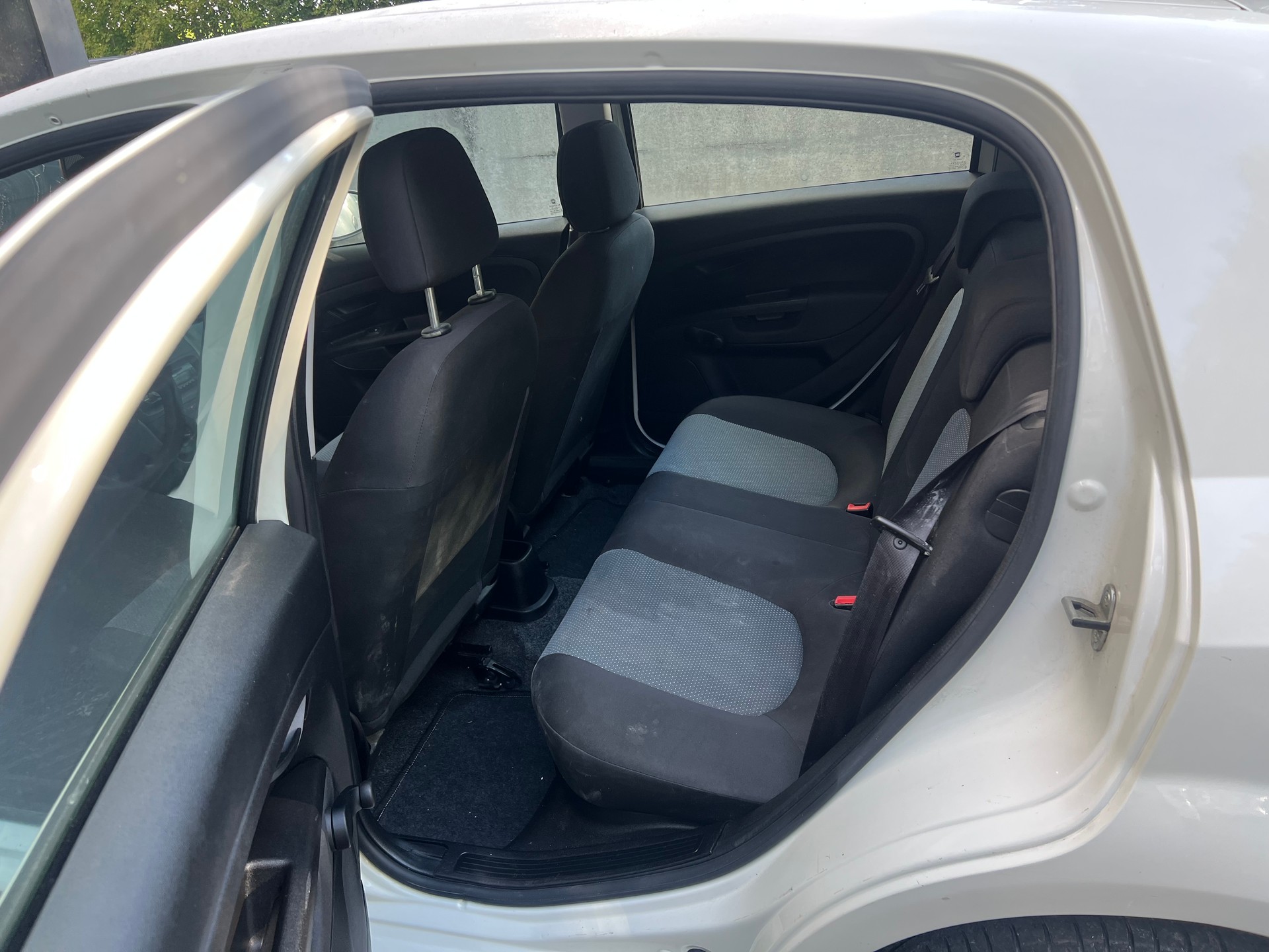 FIAT Punto 1.2 Pop Star-image-7