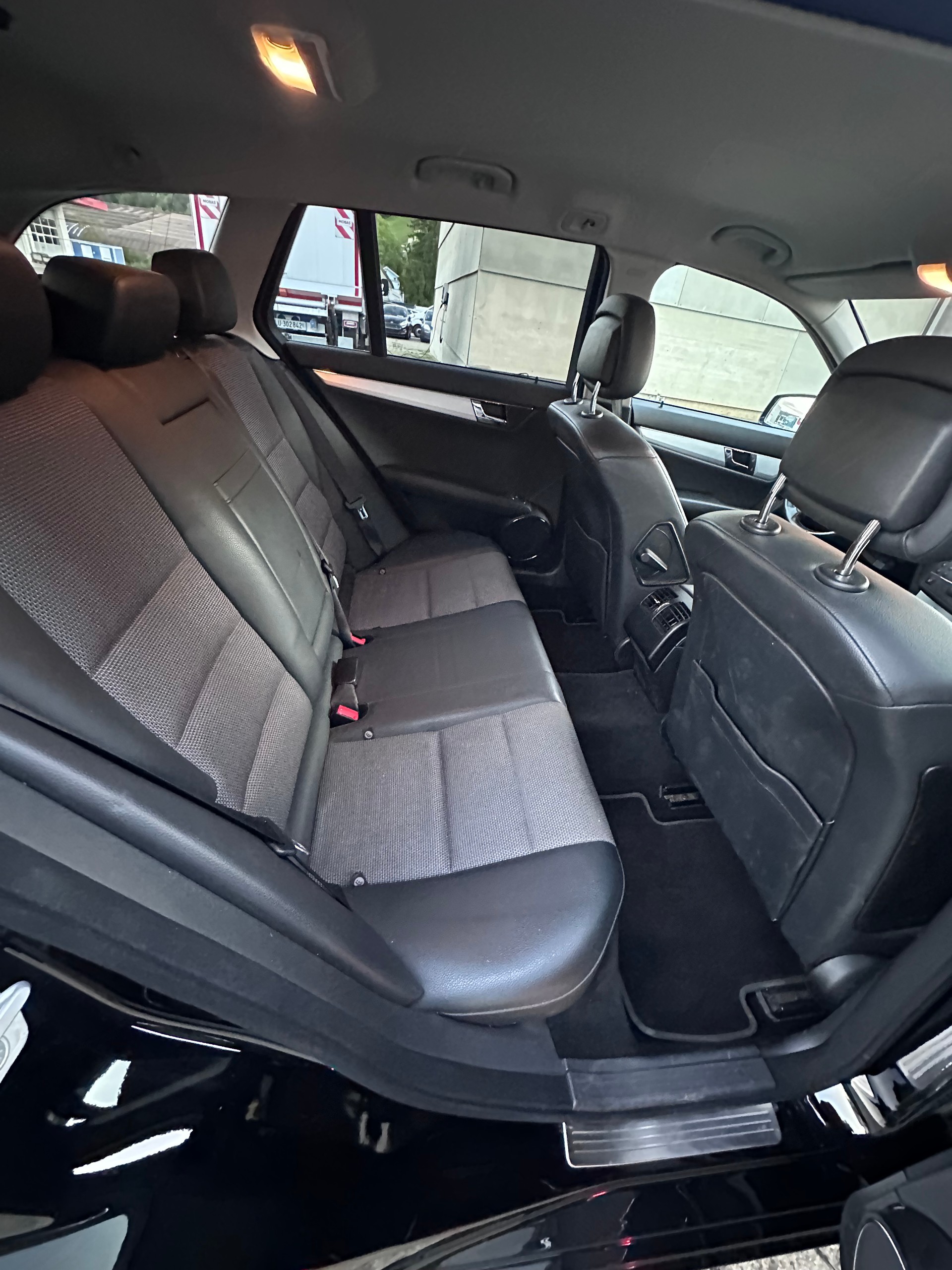 MERCEDES-BENZ C 180 Kompressor BlueEff. Avantgarde Aut. Frisch ab MFK-image-10