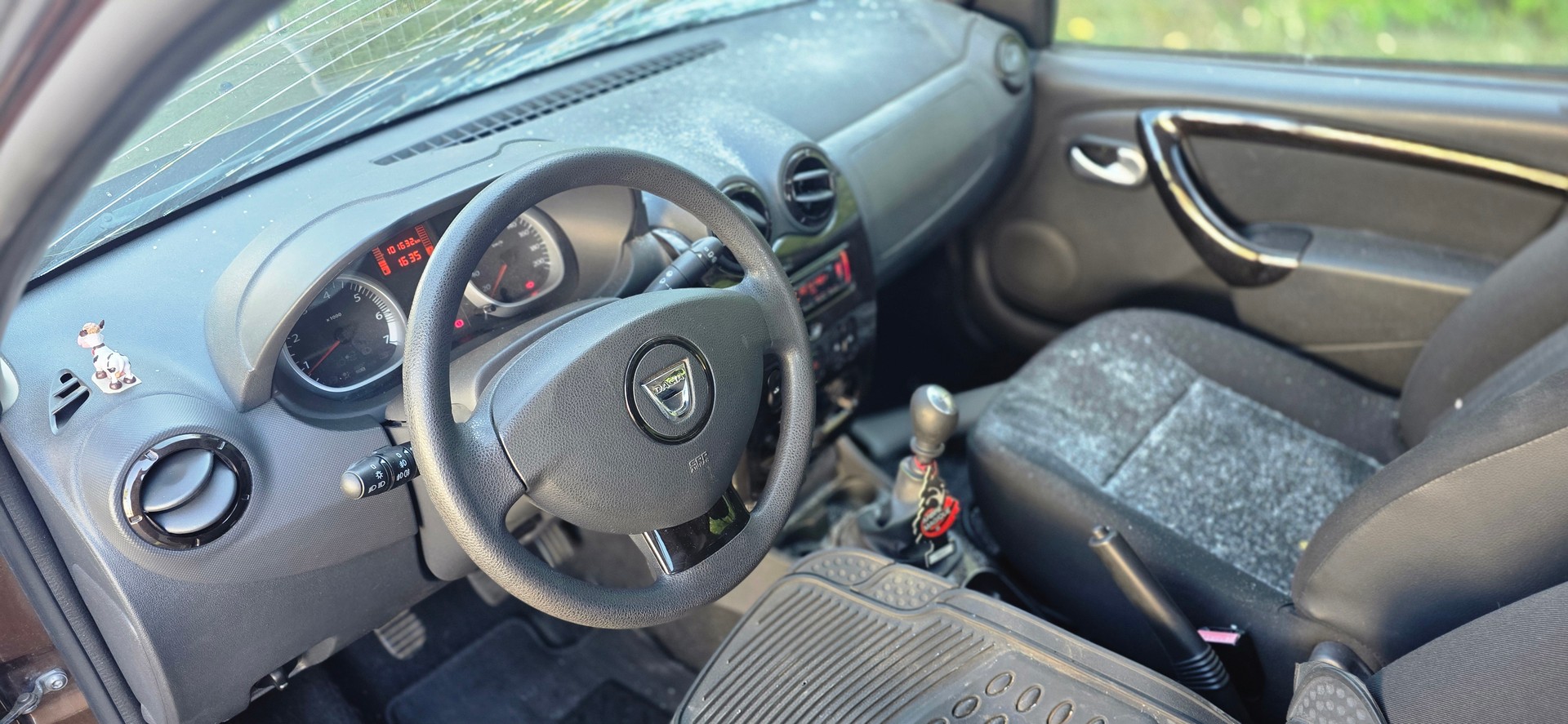 DACIA Duster 1.5 dCi Ambiance 4x4-image-8