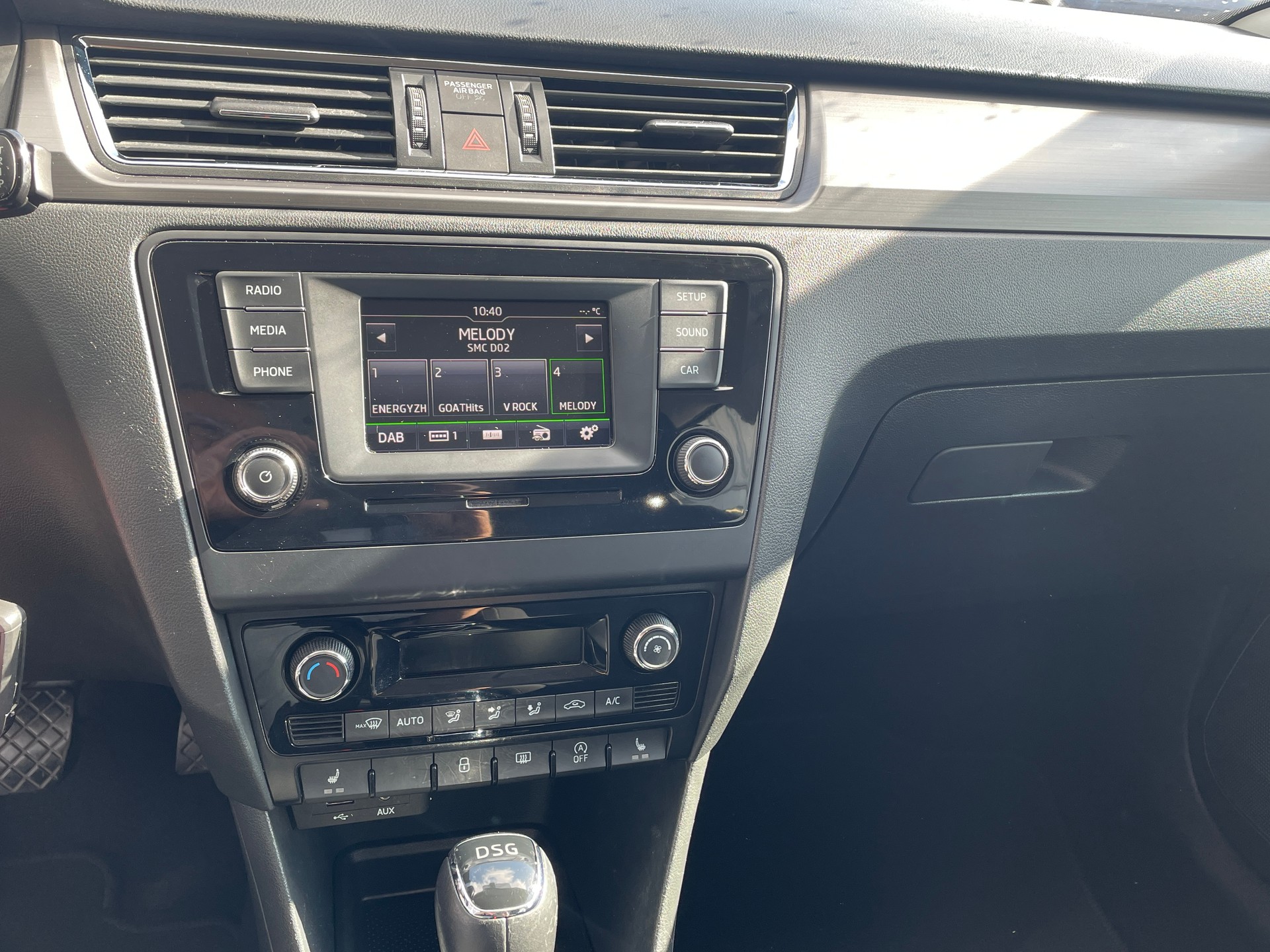 SKODA Rapid Spaceback 1.4 TSI Style DSG-image-10