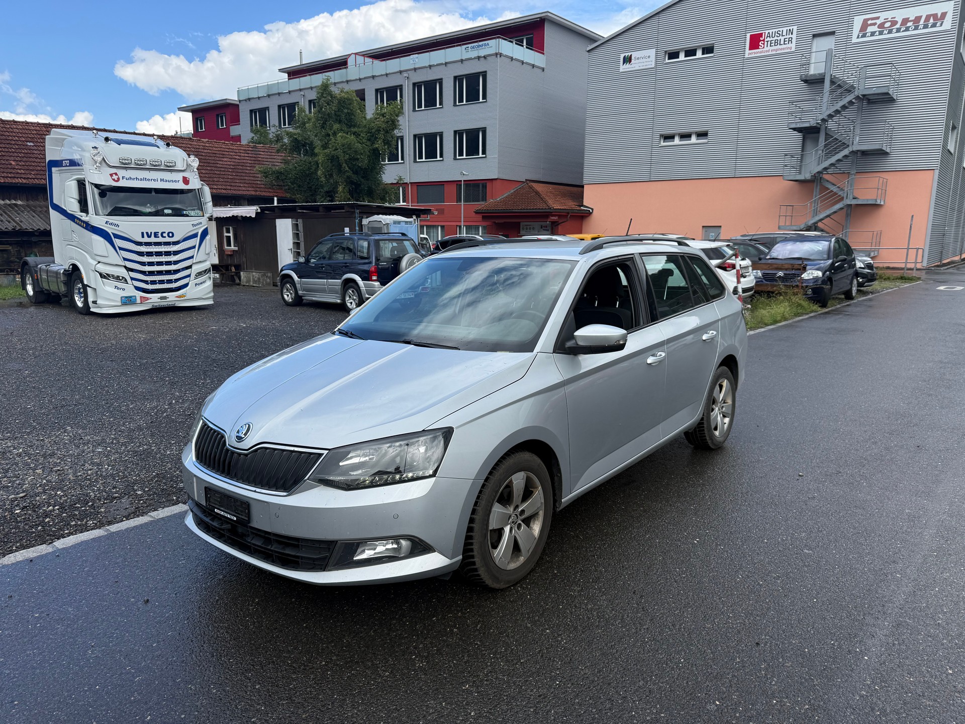 SKODA Fabia 1.4 TDI Ambition DSG-image-1