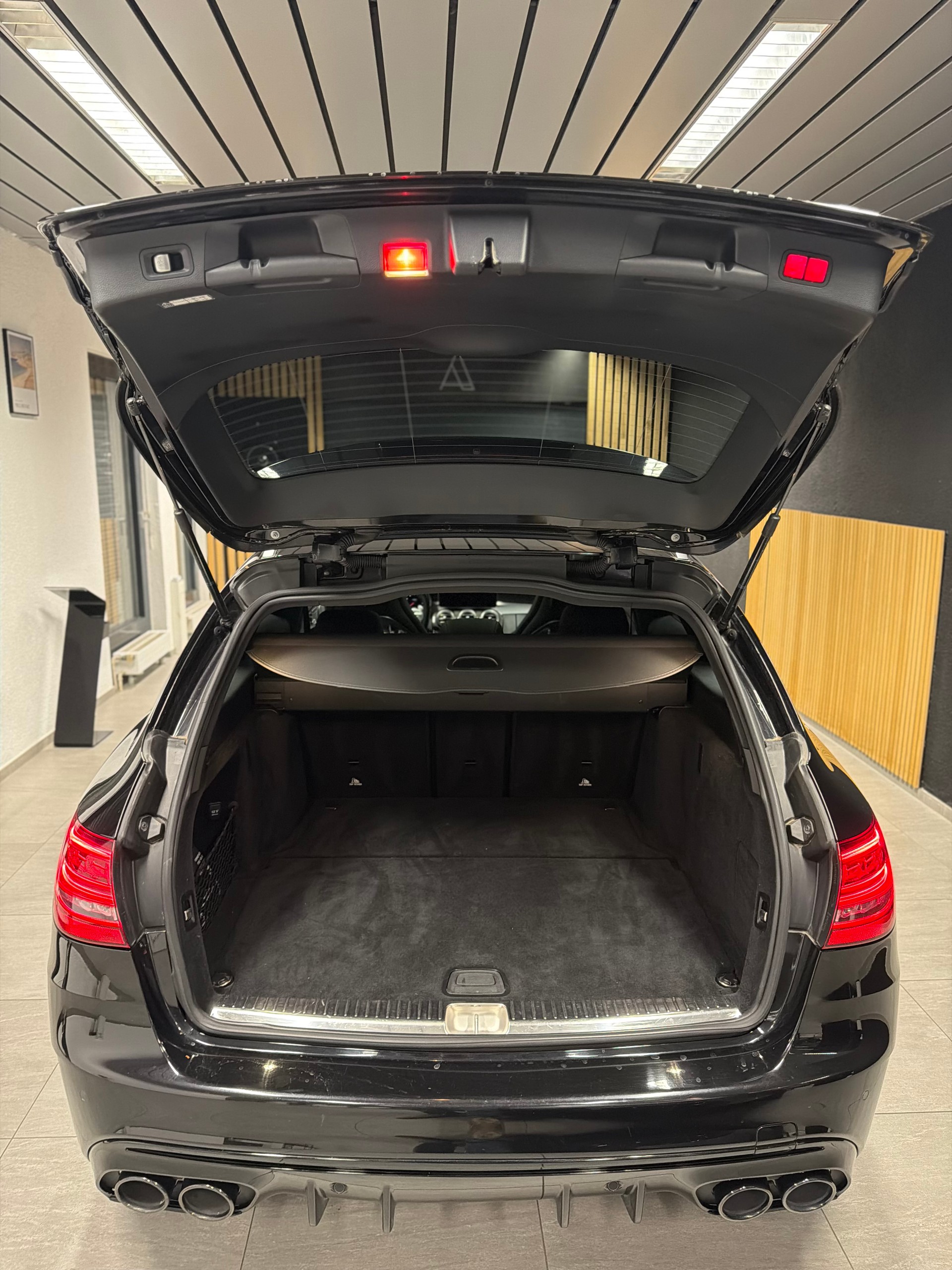 MERCEDES-BENZ C 43 AMG 4Matic 9G-Tronic *SCHALENSITZE*-image-5