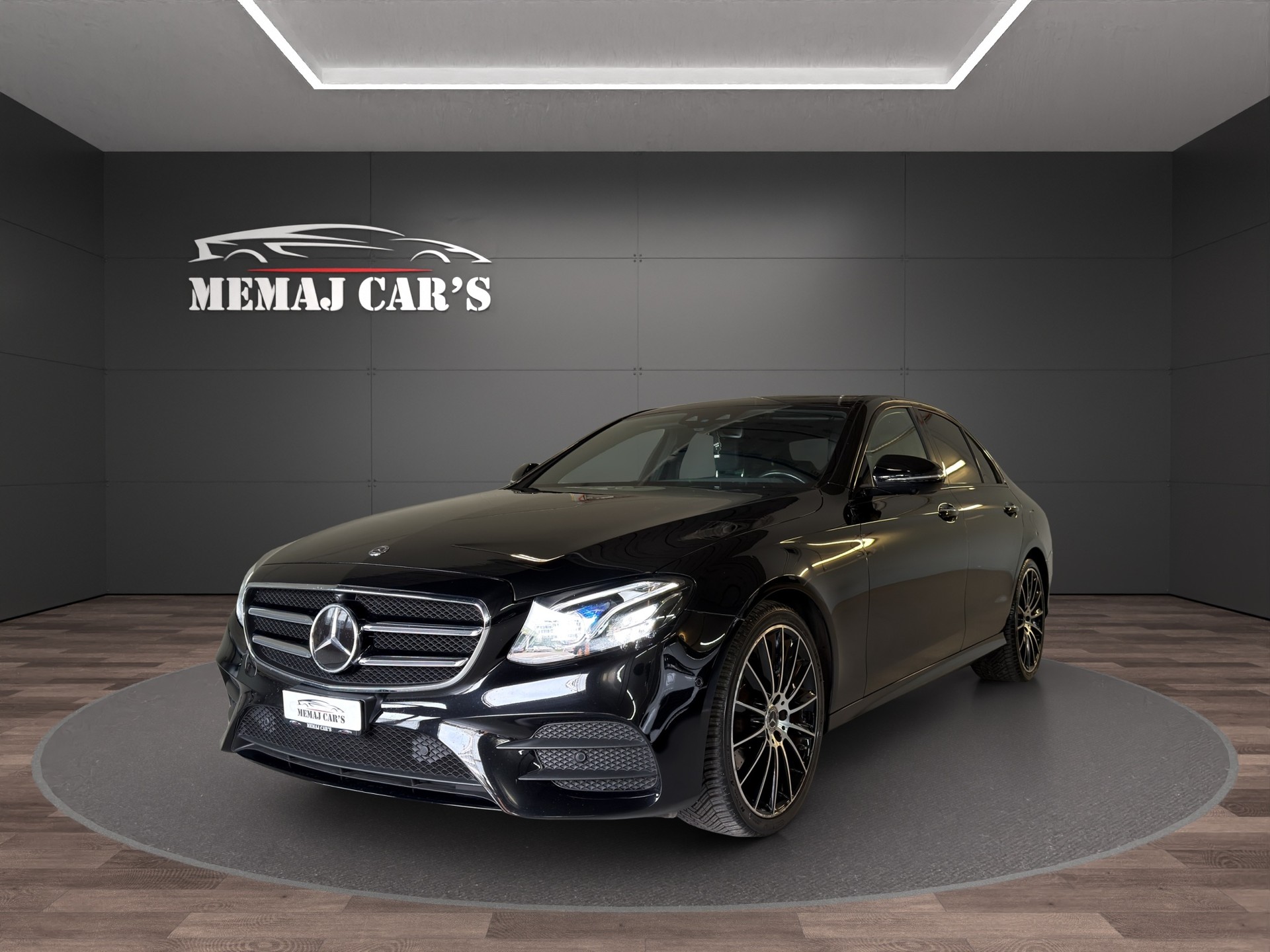 MERCEDES-BENZ E 220d Swiss Star AMG Line 4Matic 9G-Tronic-image-1