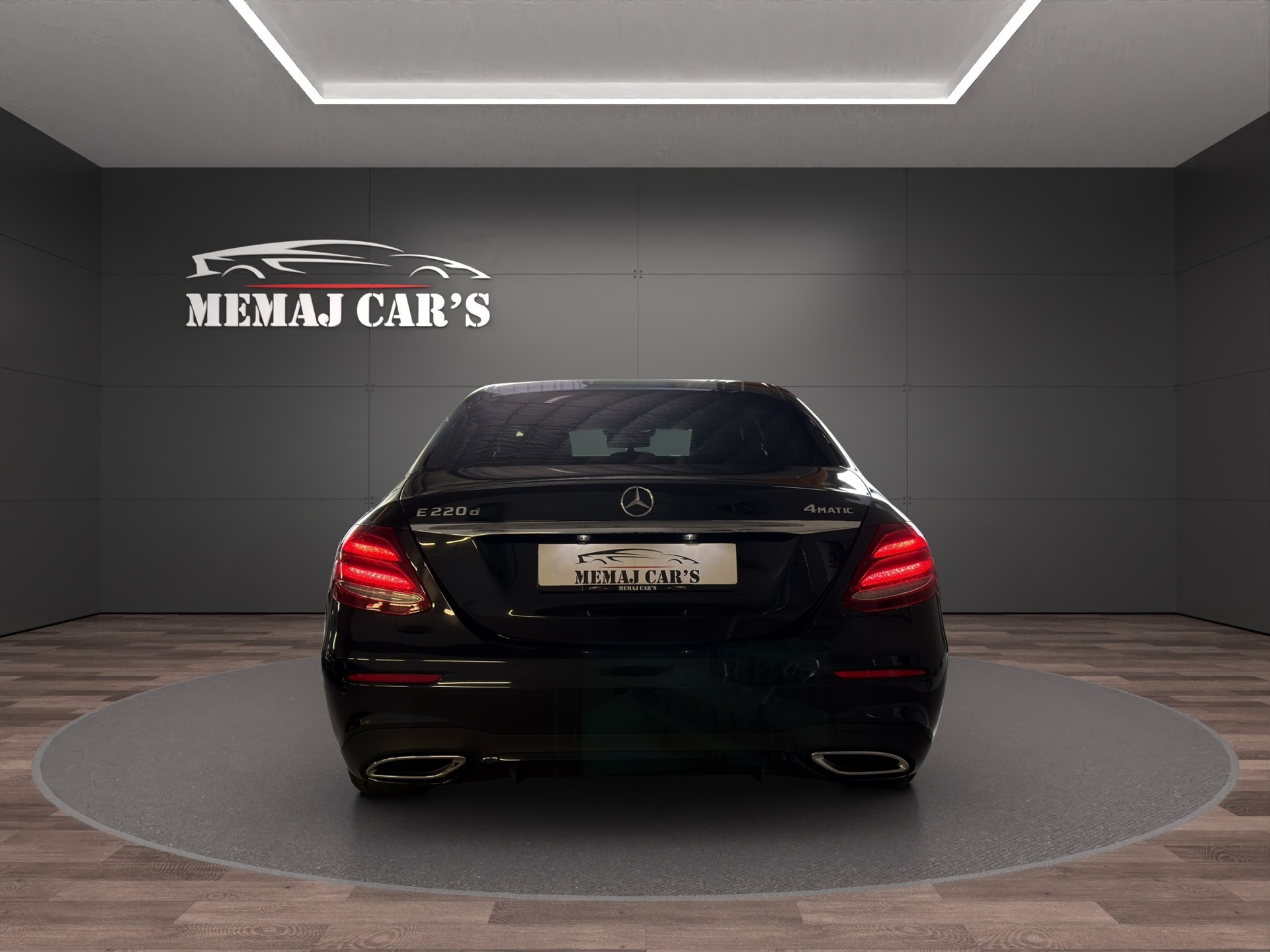 MERCEDES-BENZ E 220d Swiss Star AMG Line 4Matic 9G-Tronic-image-7