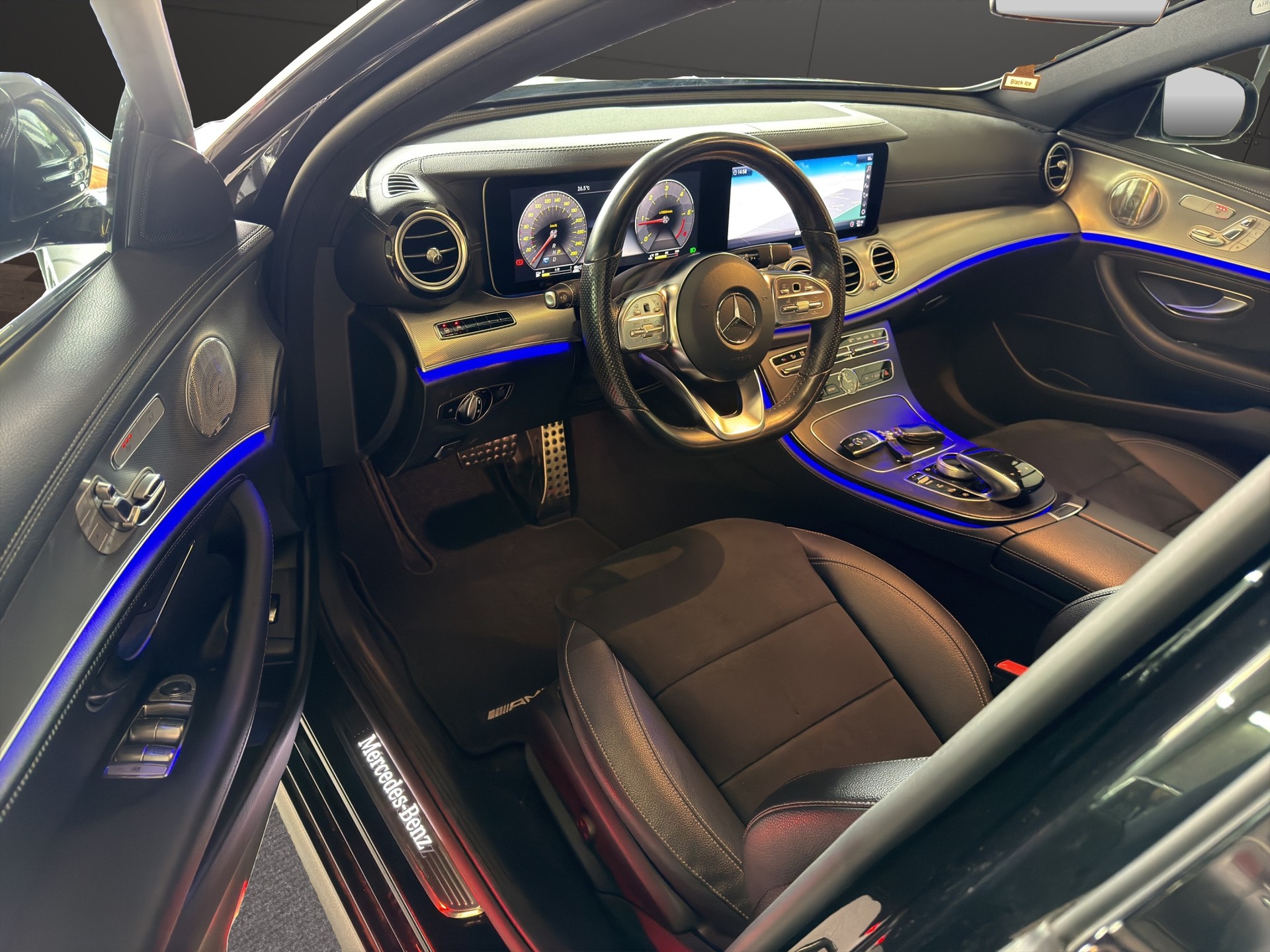 MERCEDES-BENZ E 220d Swiss Star AMG Line 4Matic 9G-Tronic-image-14