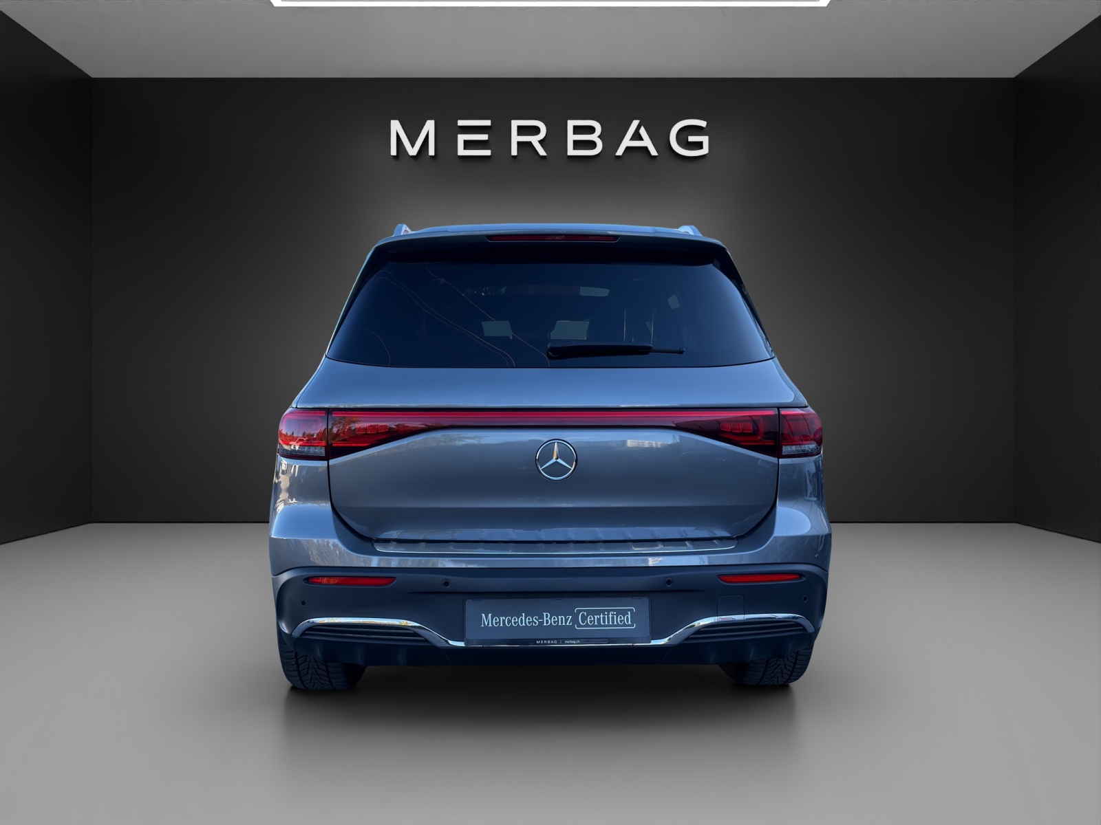 MERCEDES-BENZ EQB 350 4Matic-image-4