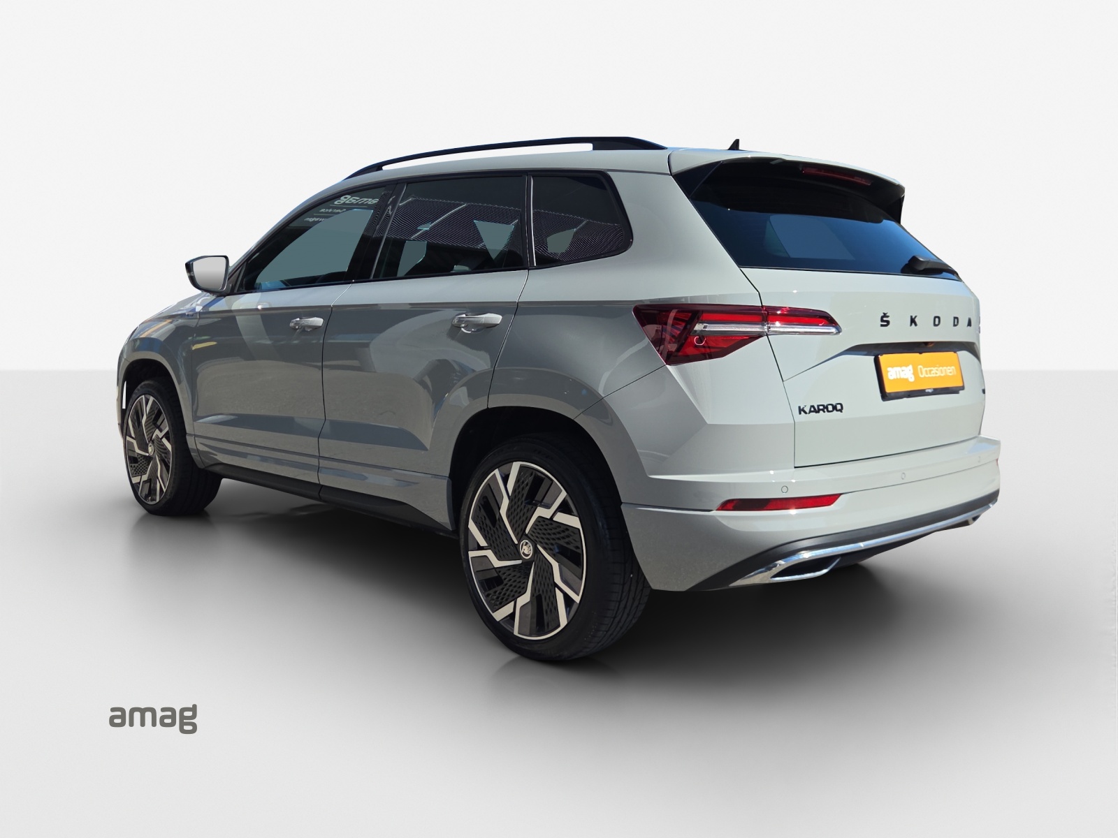 SKODA Karoq 2.0 TSI SportLine 4x4 DSG-image-2