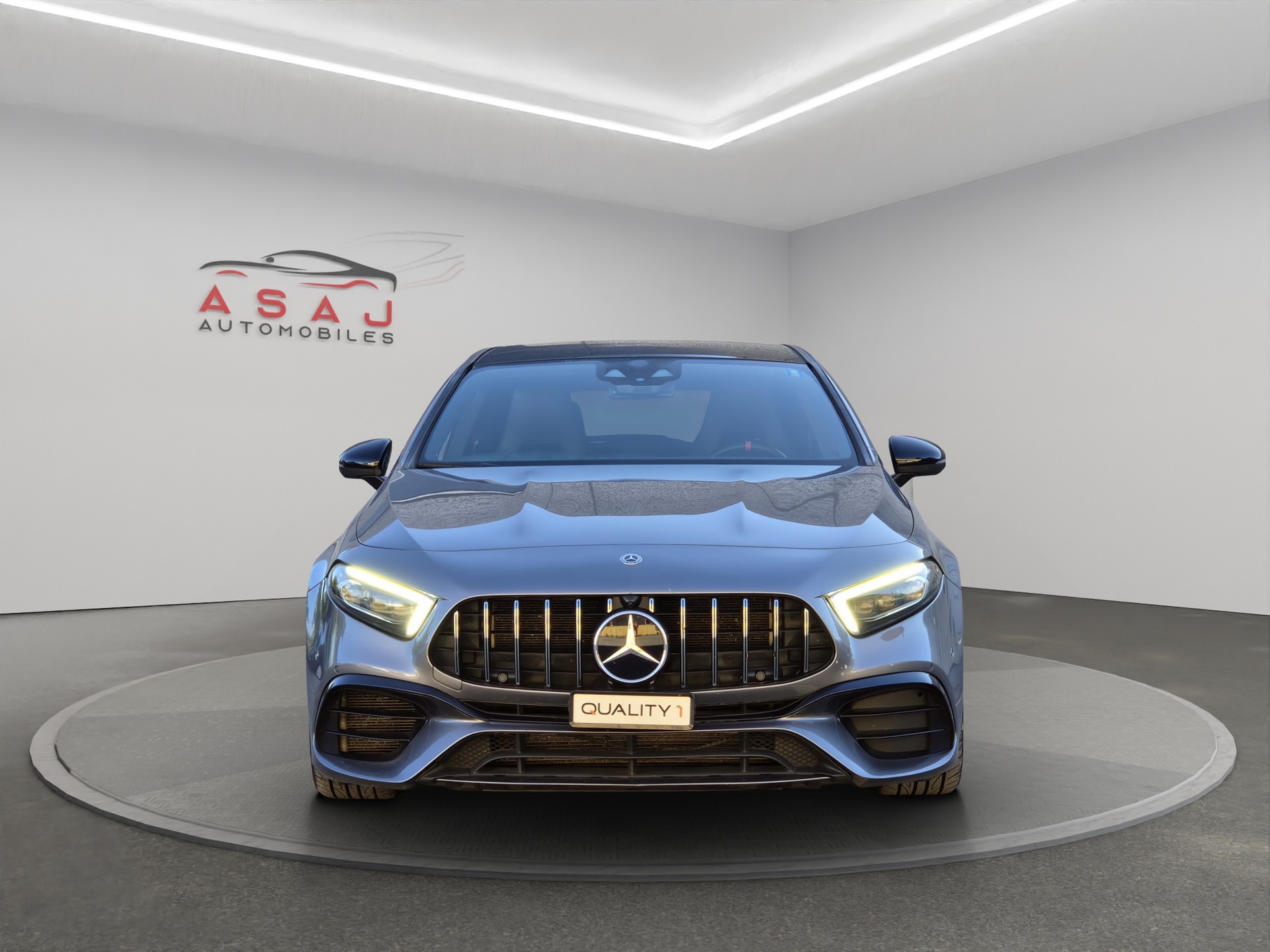 MERCEDES-BENZ A 45 S AMG 4Matic+ Speedshift-image-1