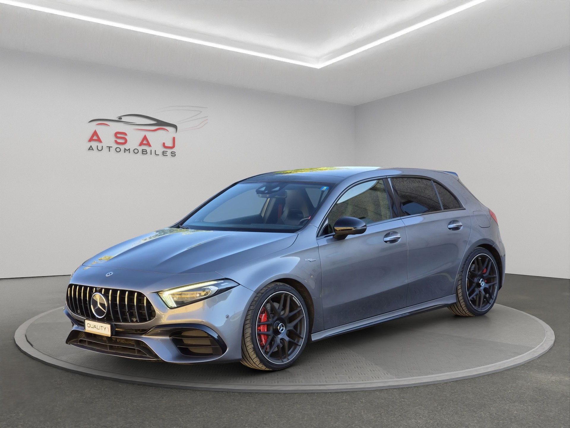 MERCEDES-BENZ A 45 S AMG 4Matic+ Speedshift-image-2