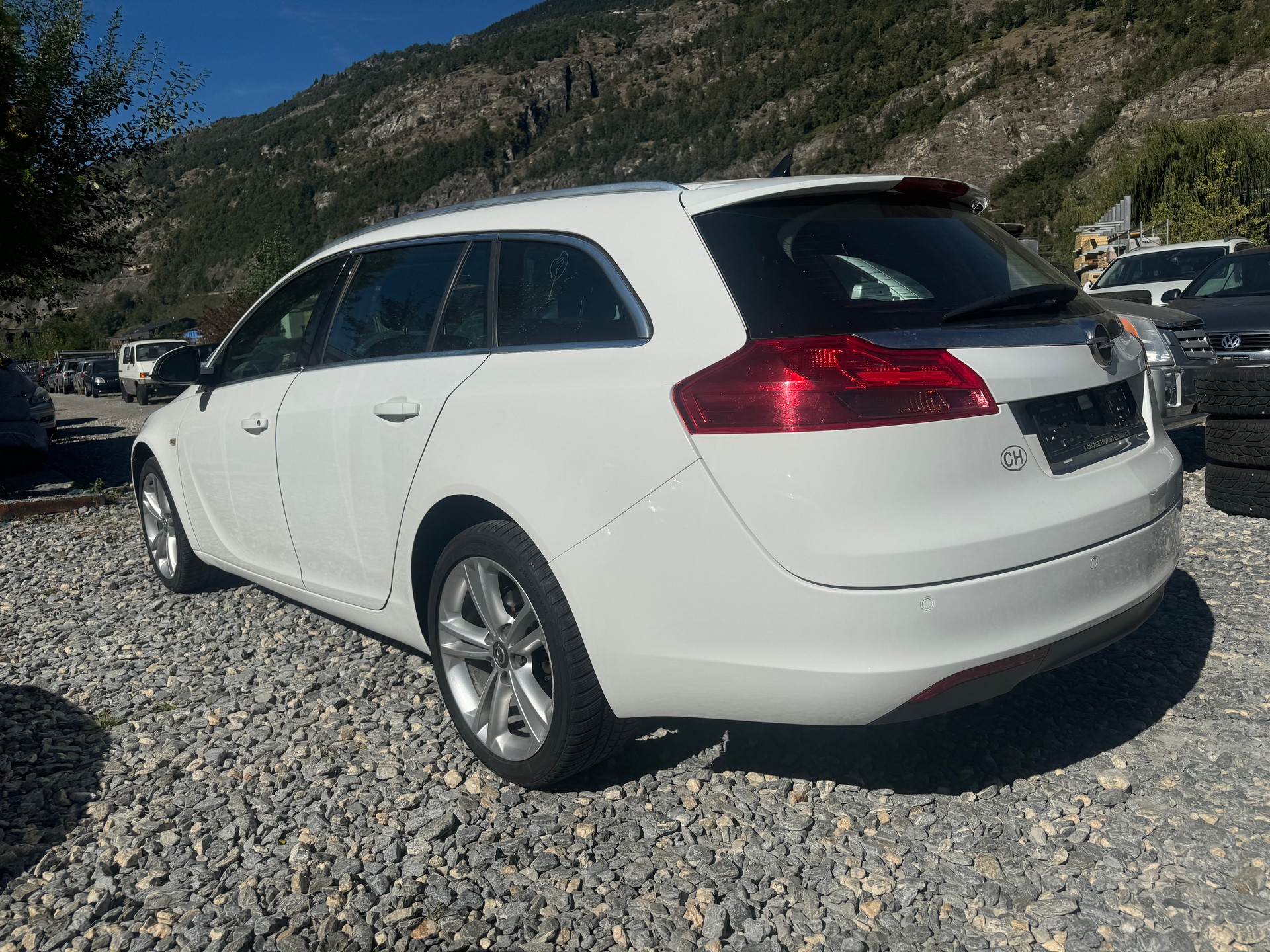 OPEL Insignia Sports Tourer 2.0 CDTI Active Edition-image-7