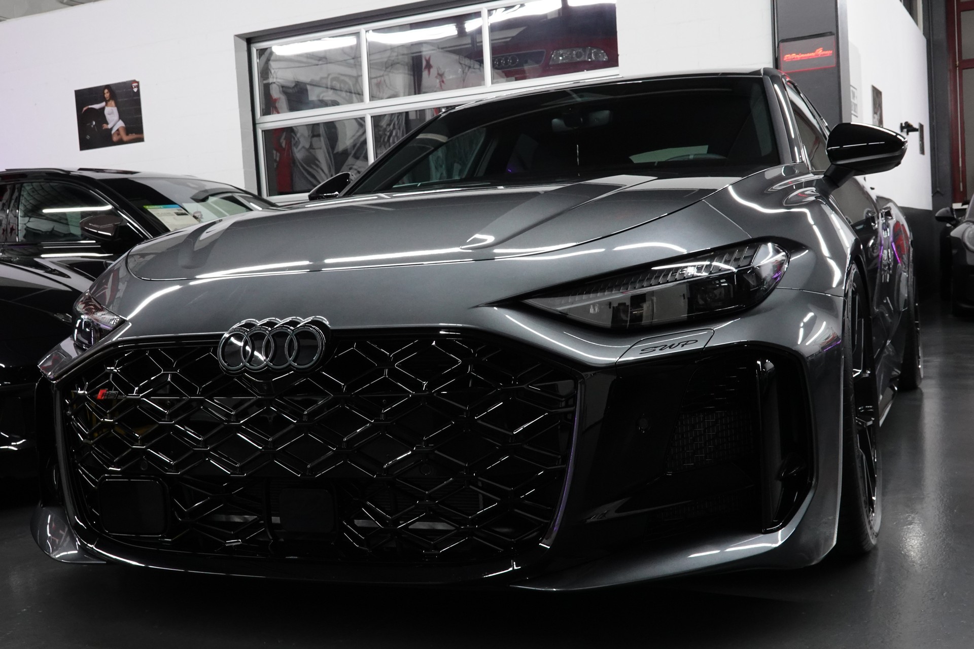 AUDI RS5 LIMOUSINE TFSI 470 kW TIPTRONIC QUATTRO NEW LOW RS5-image-3