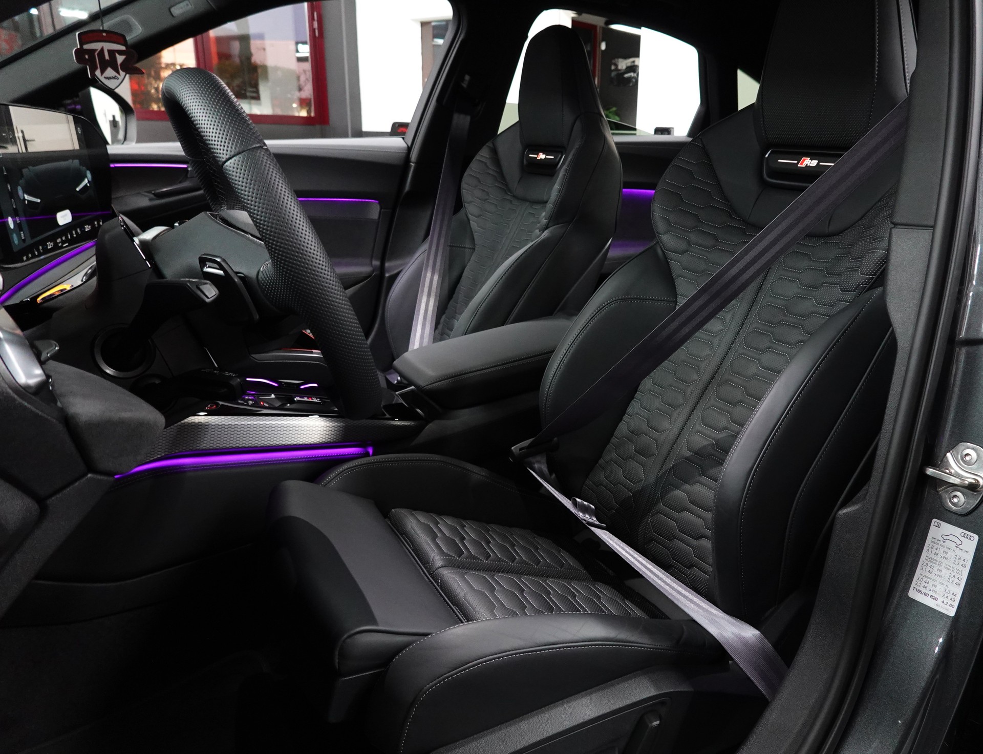 AUDI RS5 LIMOUSINE TFSI 470 kW TIPTRONIC QUATTRO NEW LOW RS5-image-46