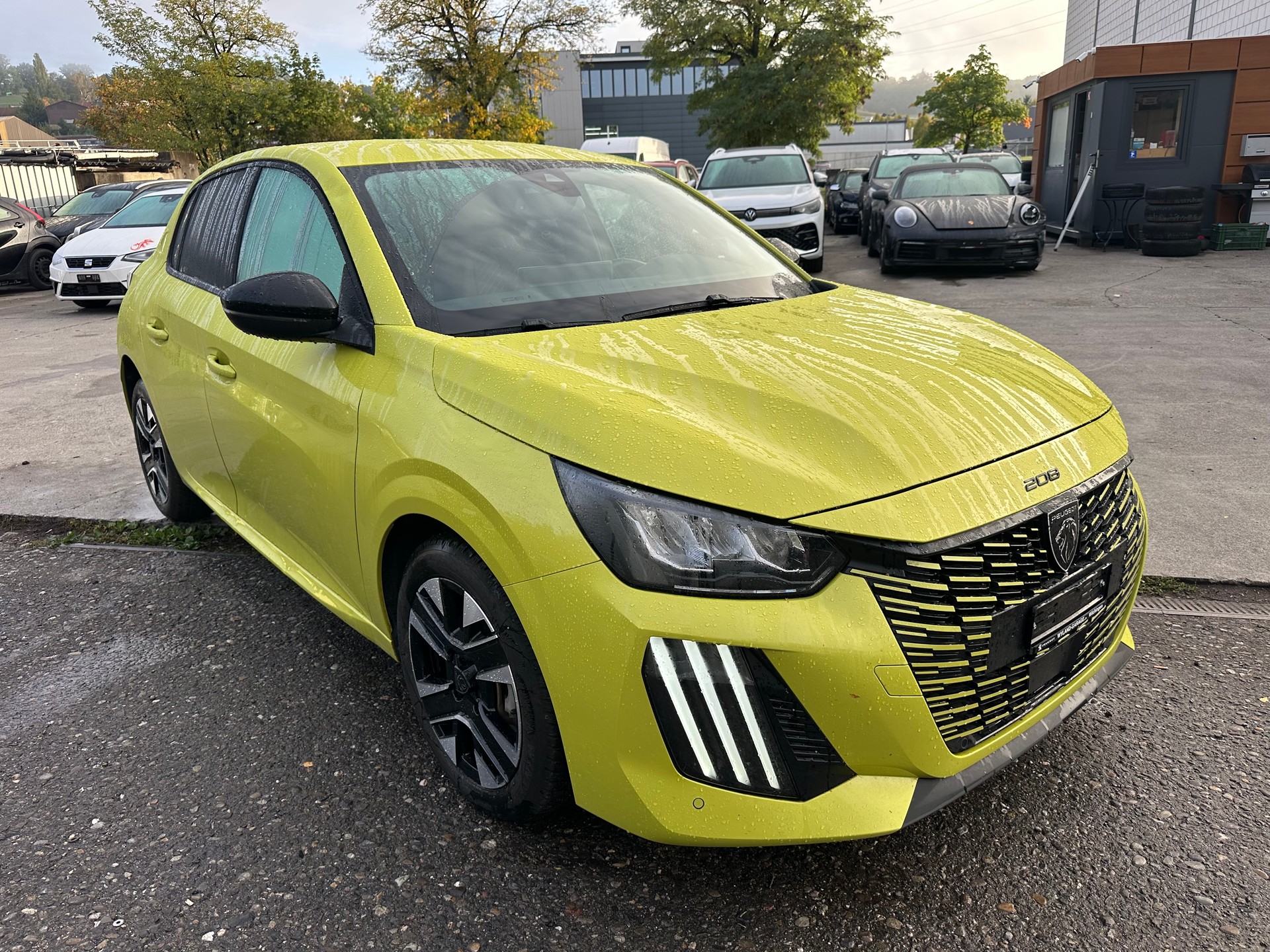 PEUGEOT 208 1.2 MHEV 110 Active-image-1