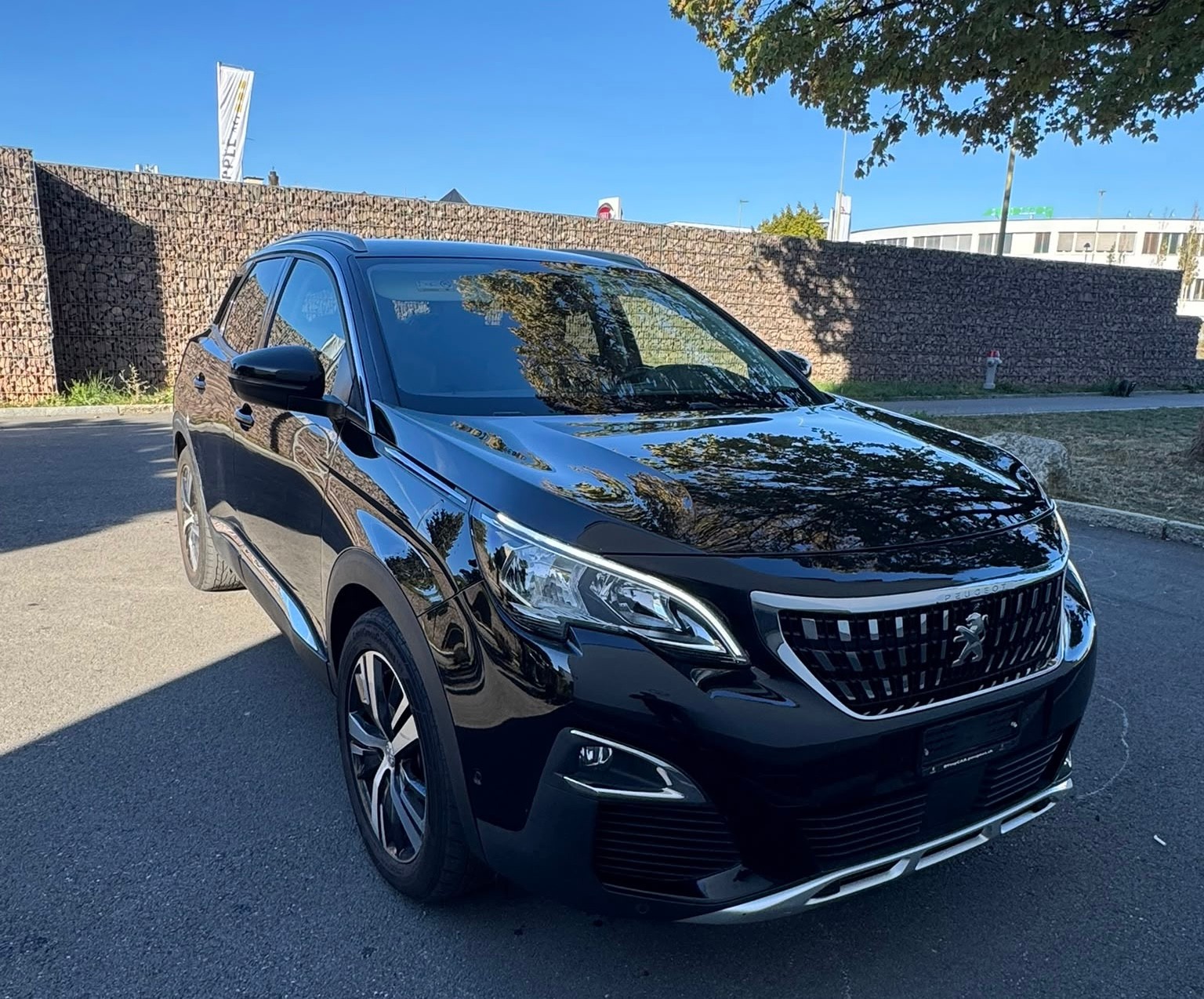 PEUGEOT 3008 1.2 PureTech Allure EAT-image-2