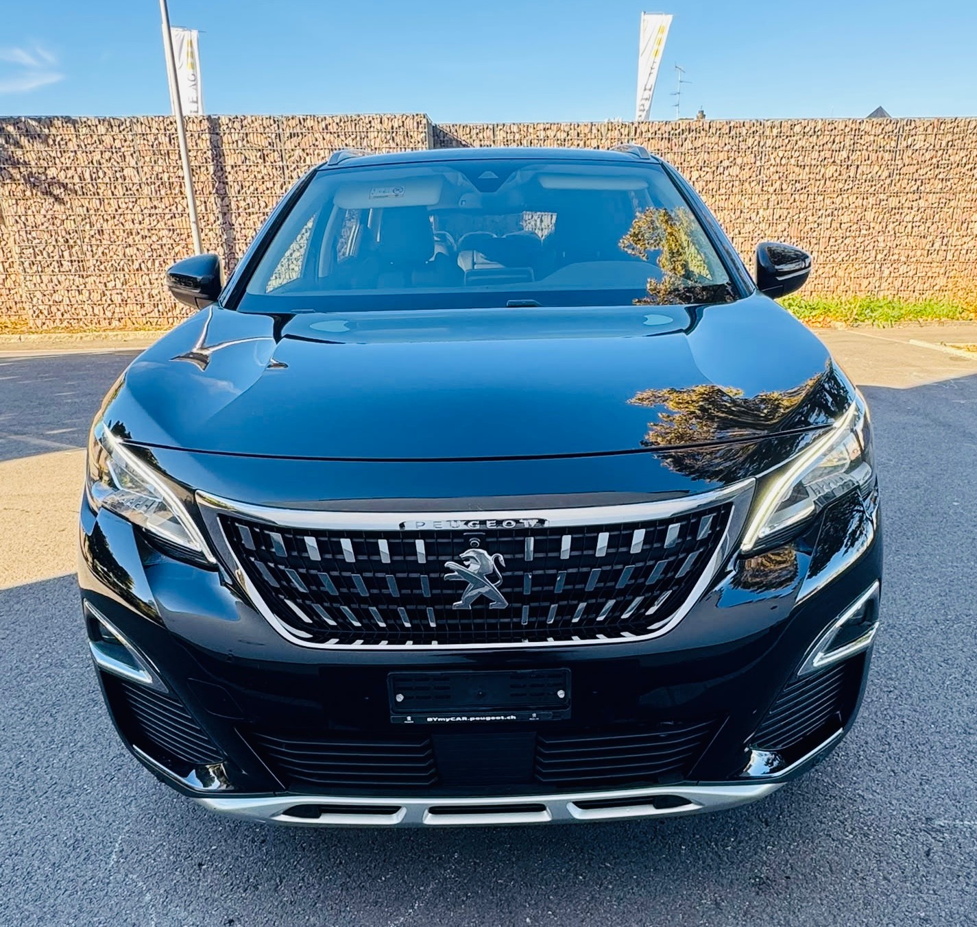 PEUGEOT 3008 1.2 PureTech Allure EAT-image-1