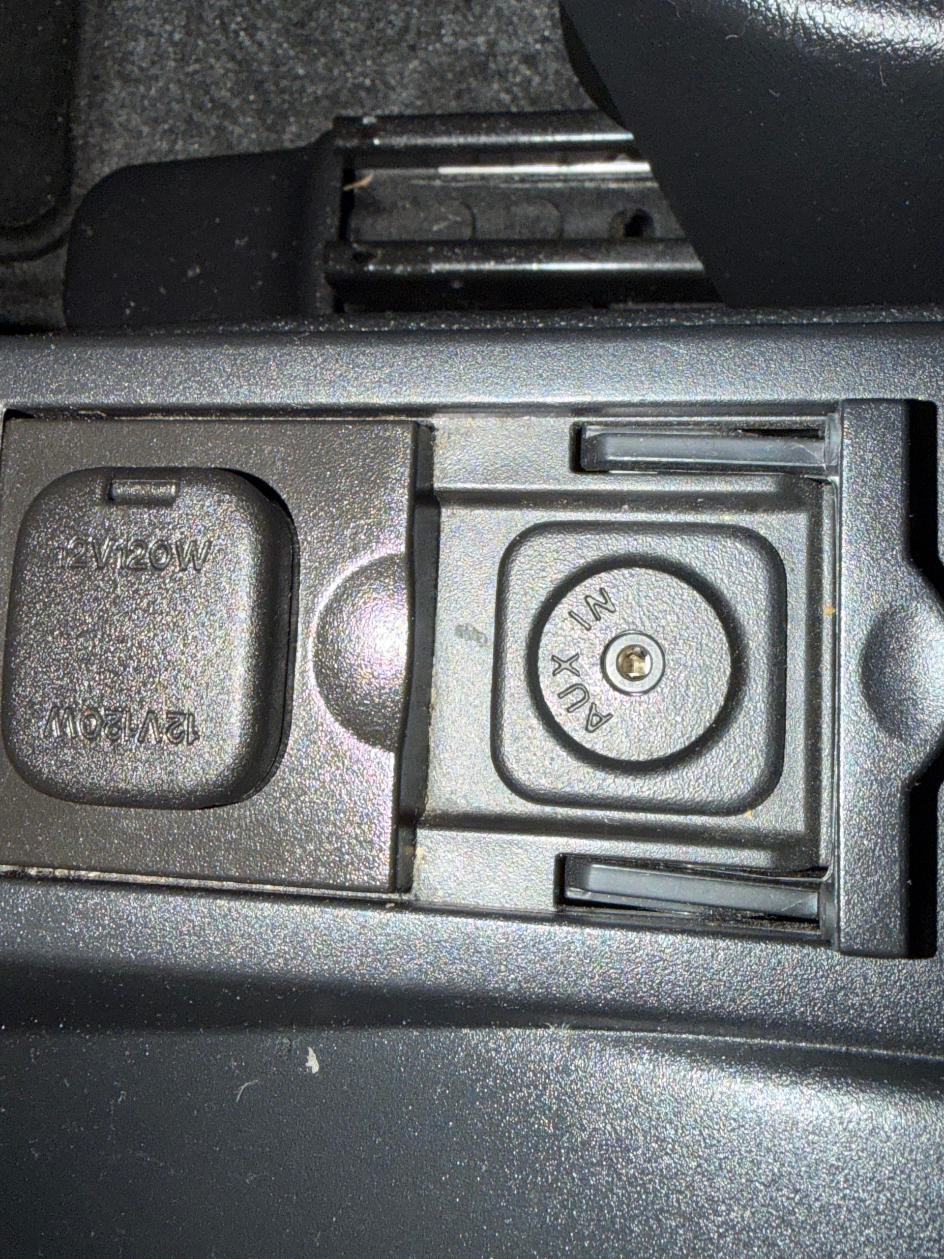 MAZDA 2 1.5i 16V Sport-image-13