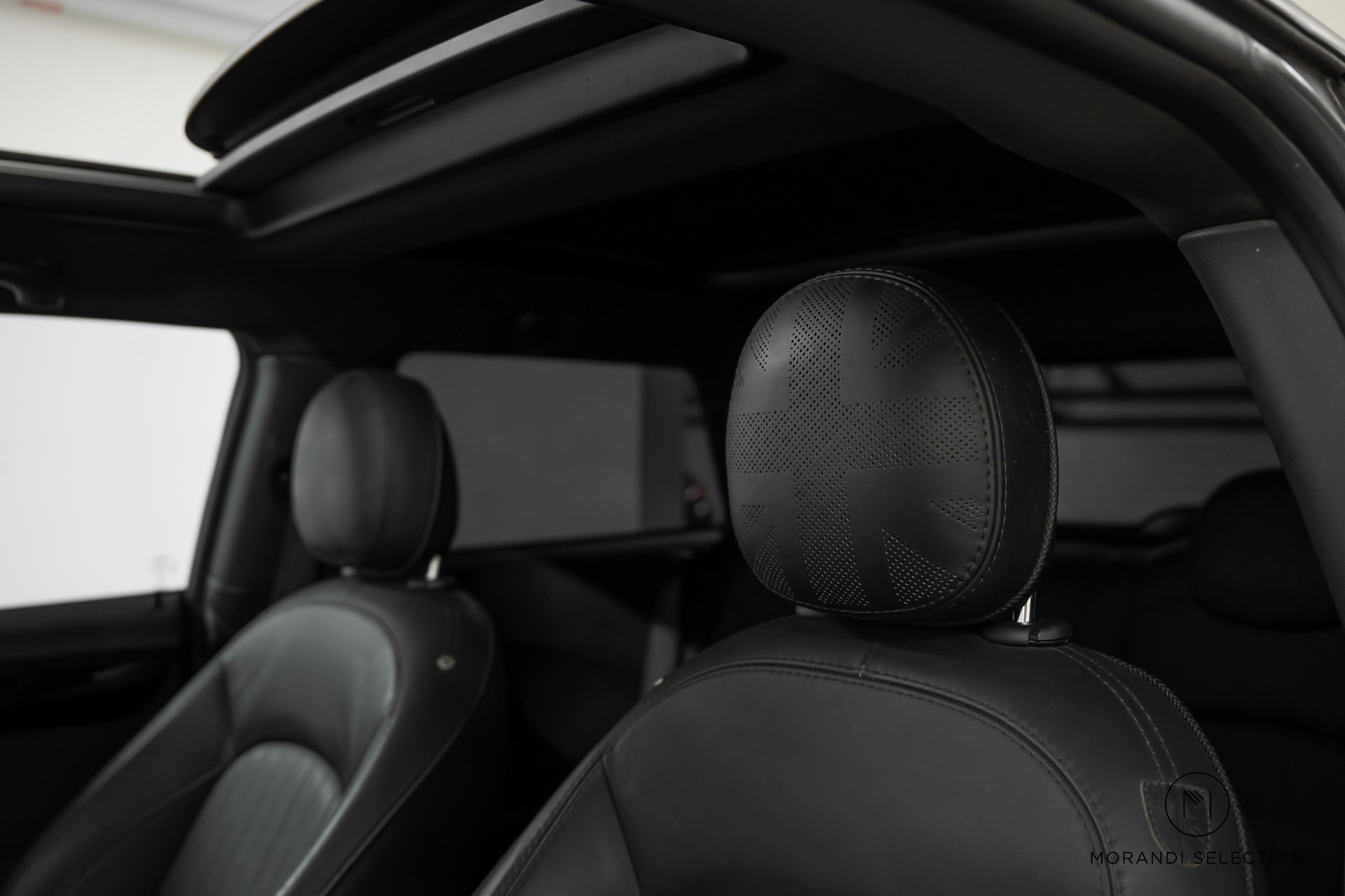 MINI Mini F56 2.0i John Cooper Works-image-19