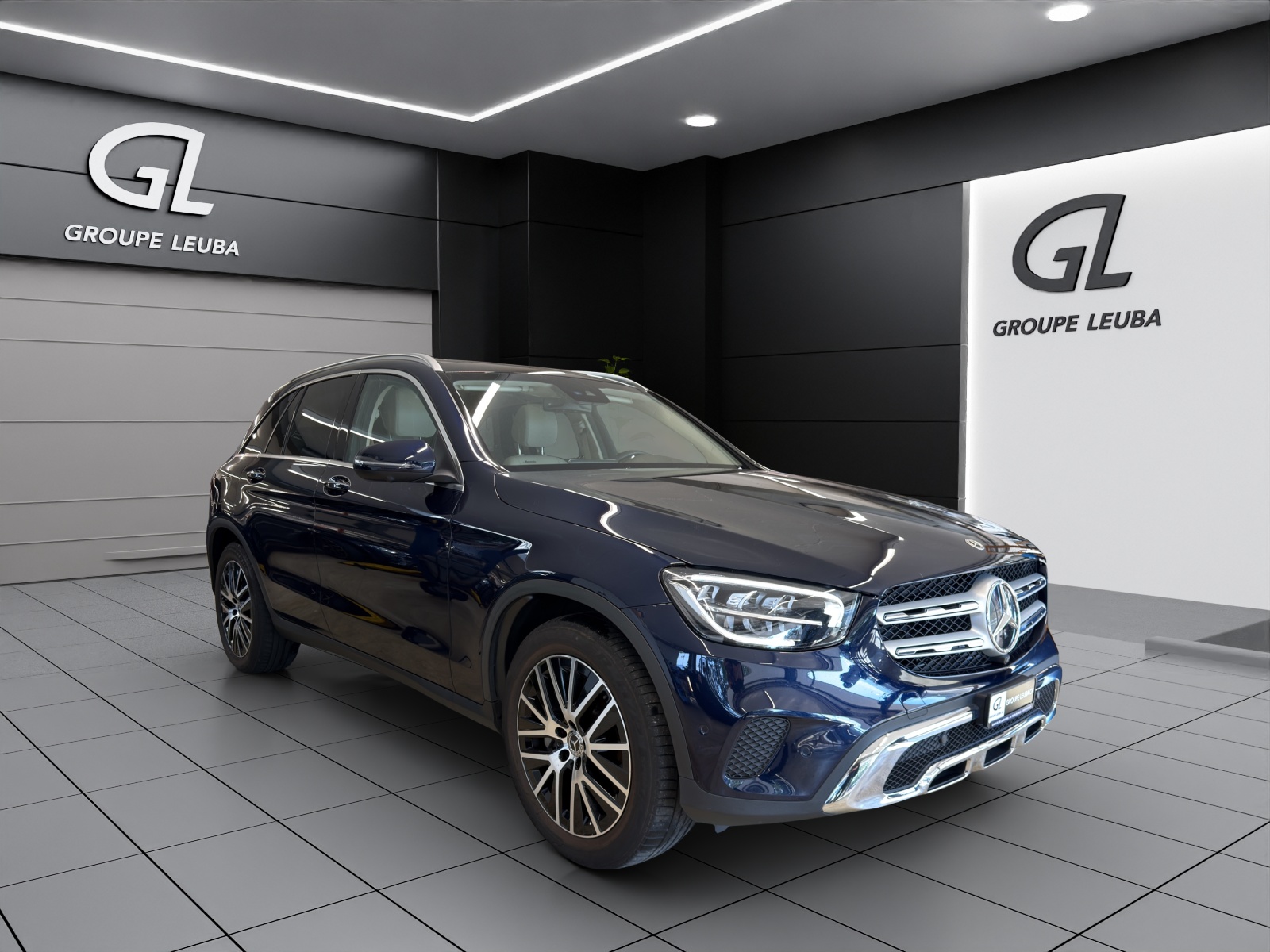 MERCEDES-BENZ GLC 300 e 4Matic-image-0