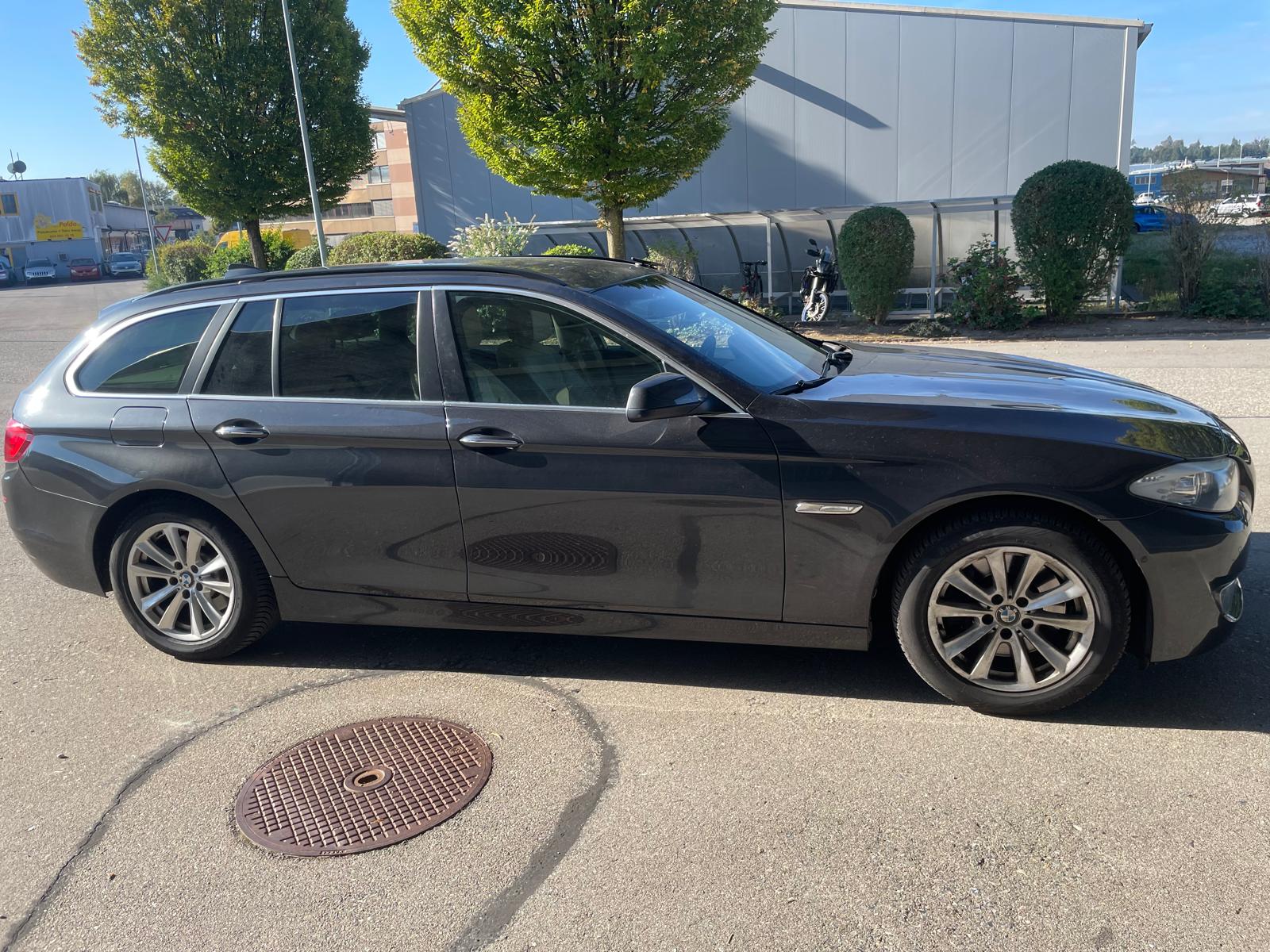 BMW 525d xDrive Touring Steptronic-image-2