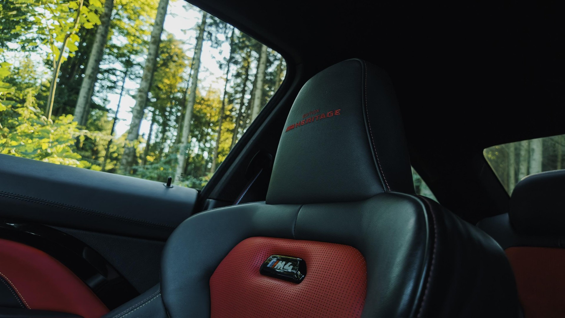BMW M4 Coupé Limited Edition DKG-image-13