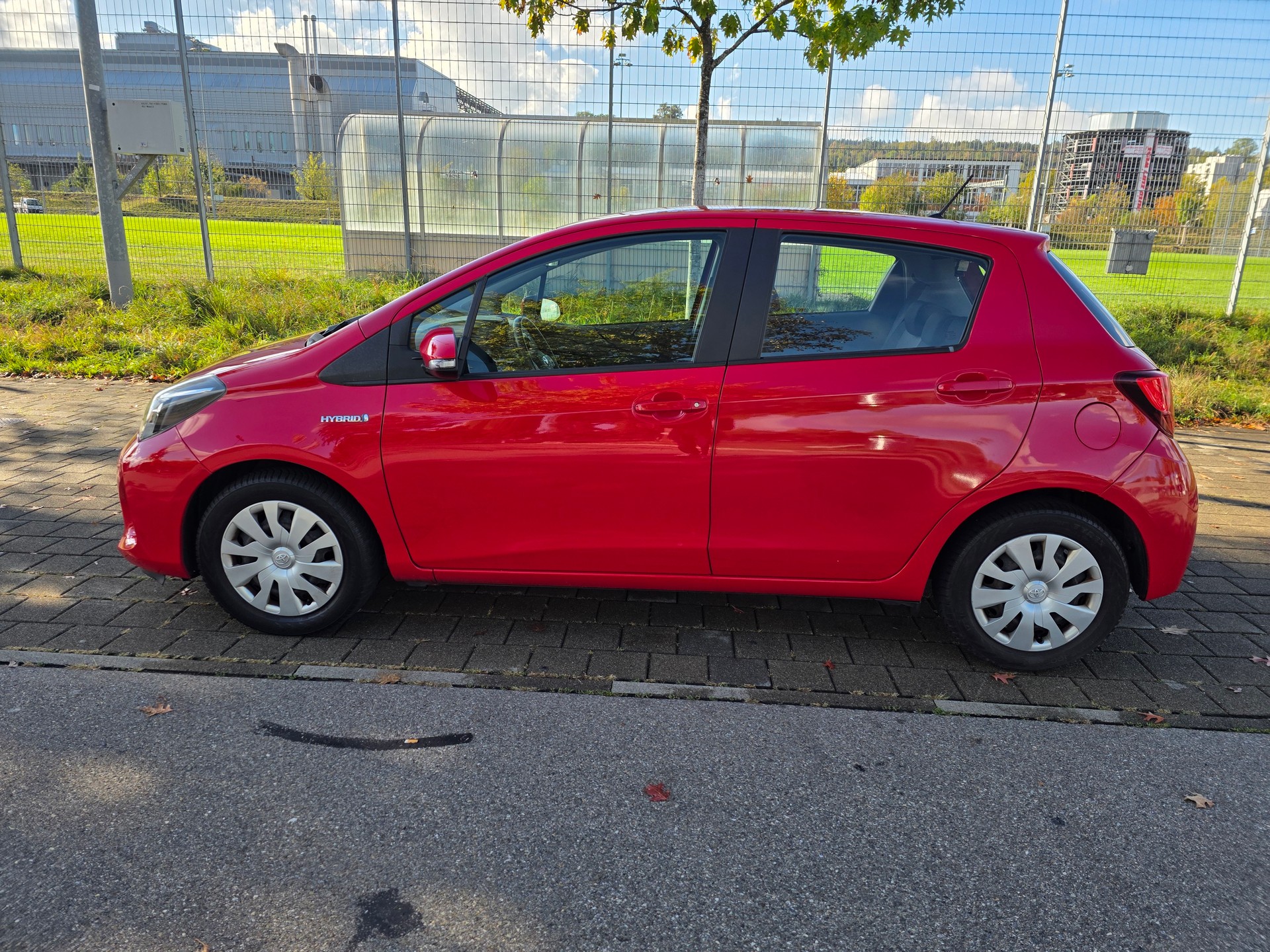 TOYOTA 1.5 VVT Hybrid-image-3