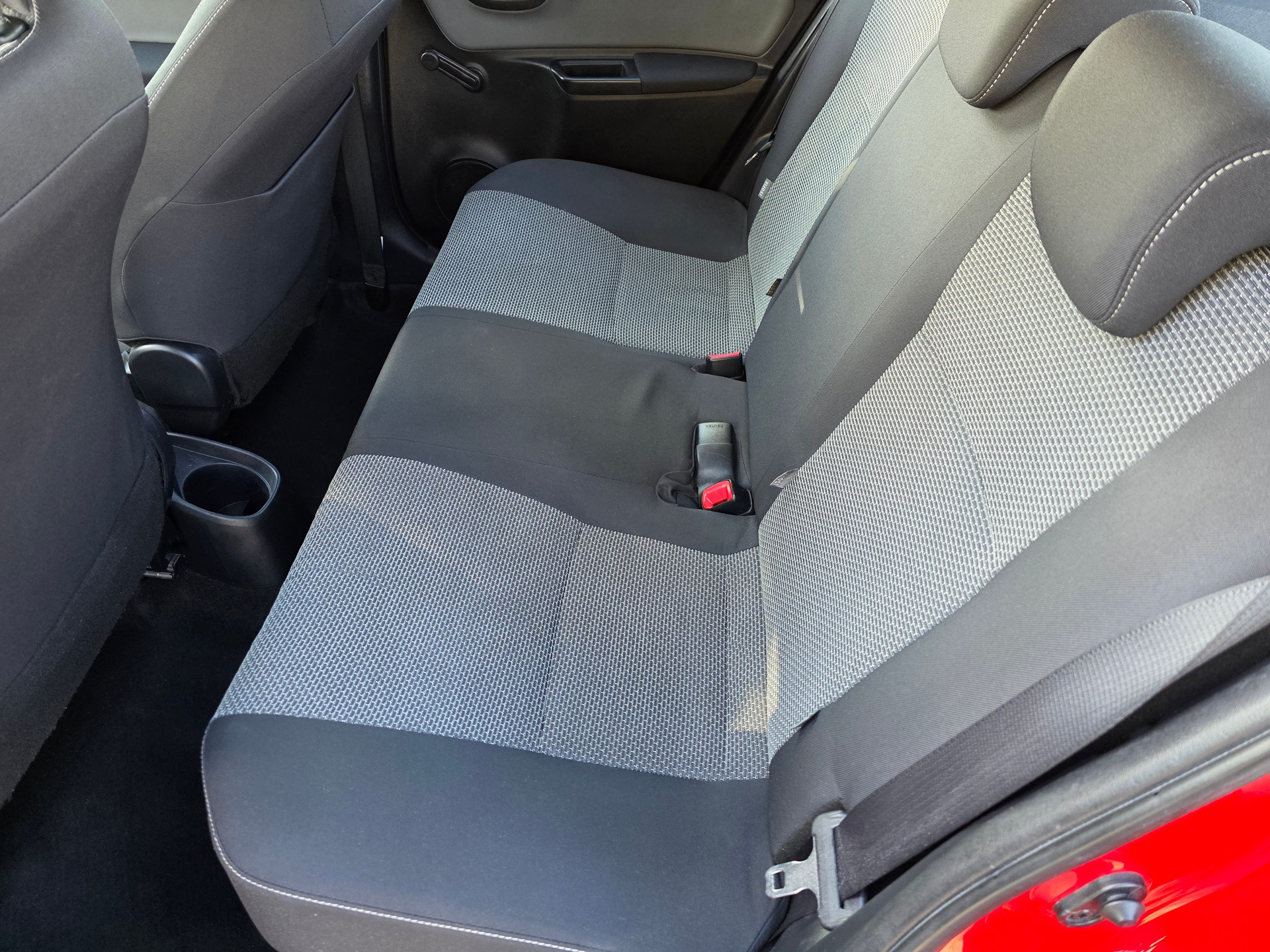 TOYOTA 1.5 VVT Hybrid-image-9