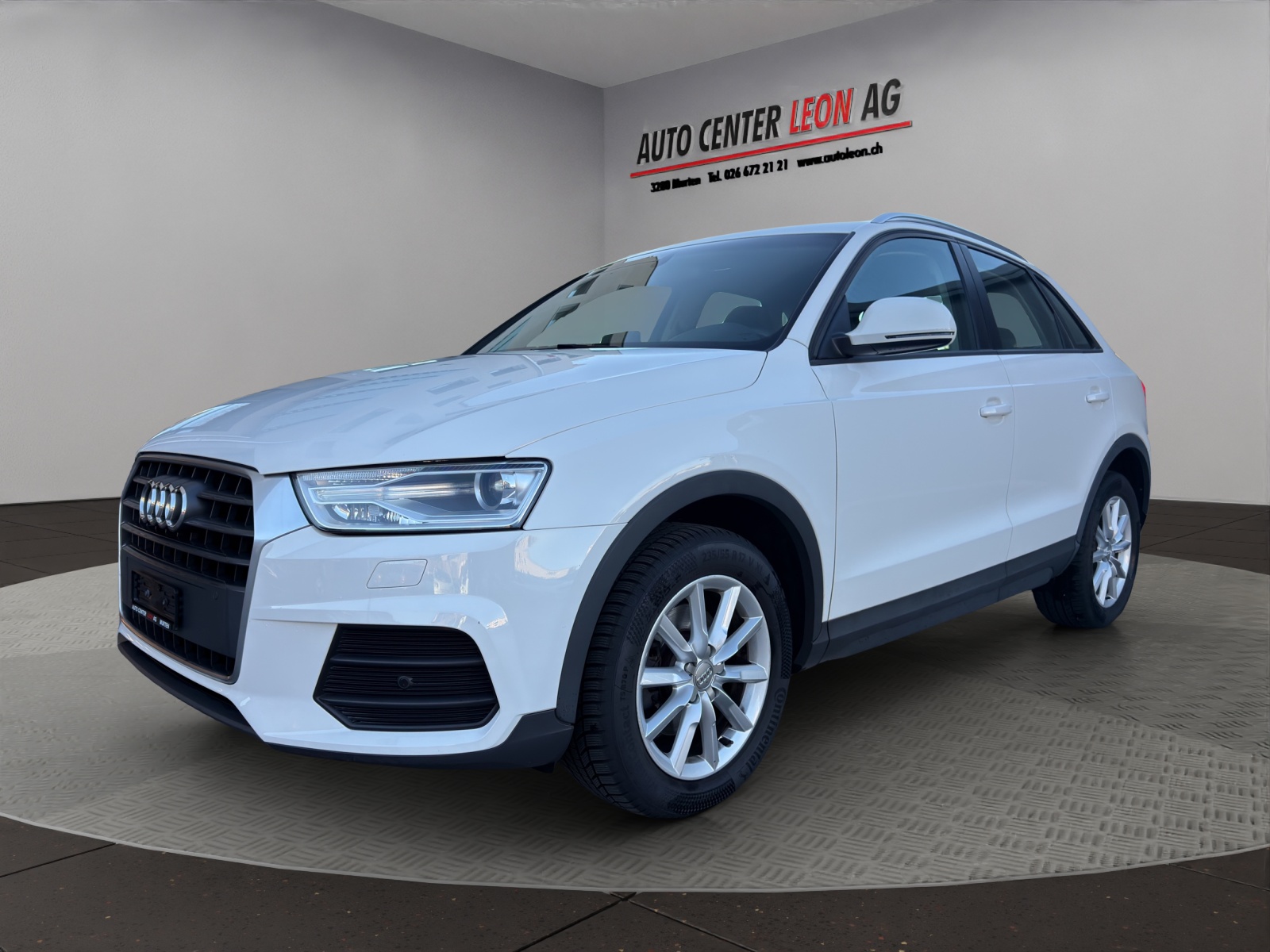 AUDI Q3 2.0 TDI ultra-image-1