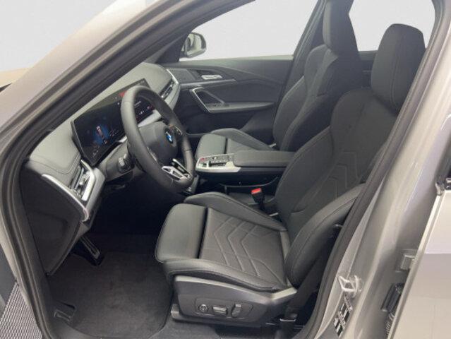 BMW X1 U11 20i sDrive paddles-image-8