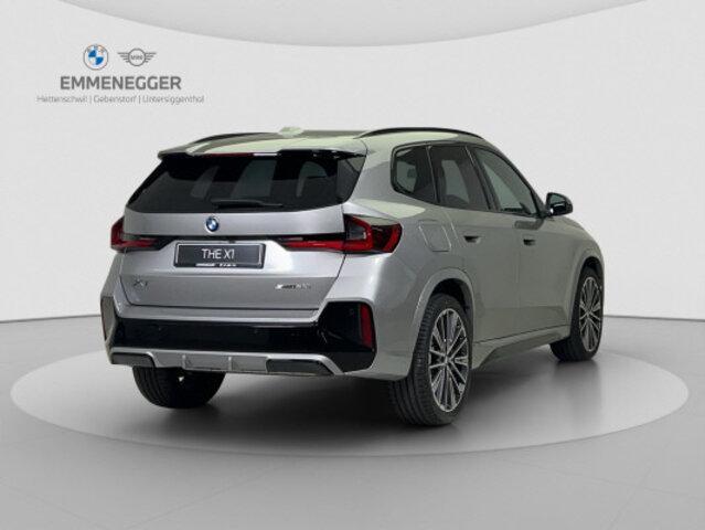 BMW X1 U11 20i sDrive paddles-image-4