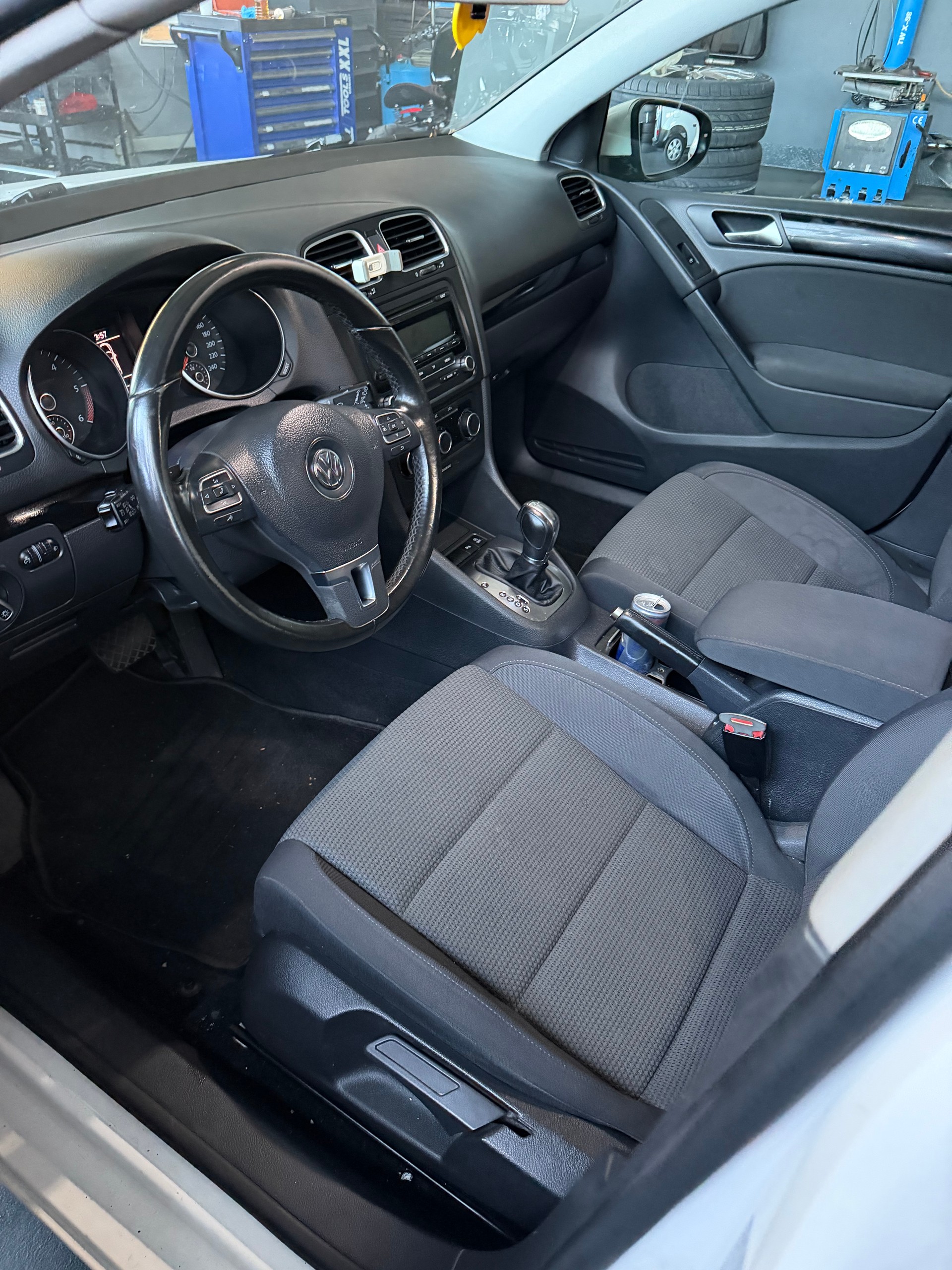 VW Golf 1.6 TDI BlueMotion Technology Comfortline DSG-image-4