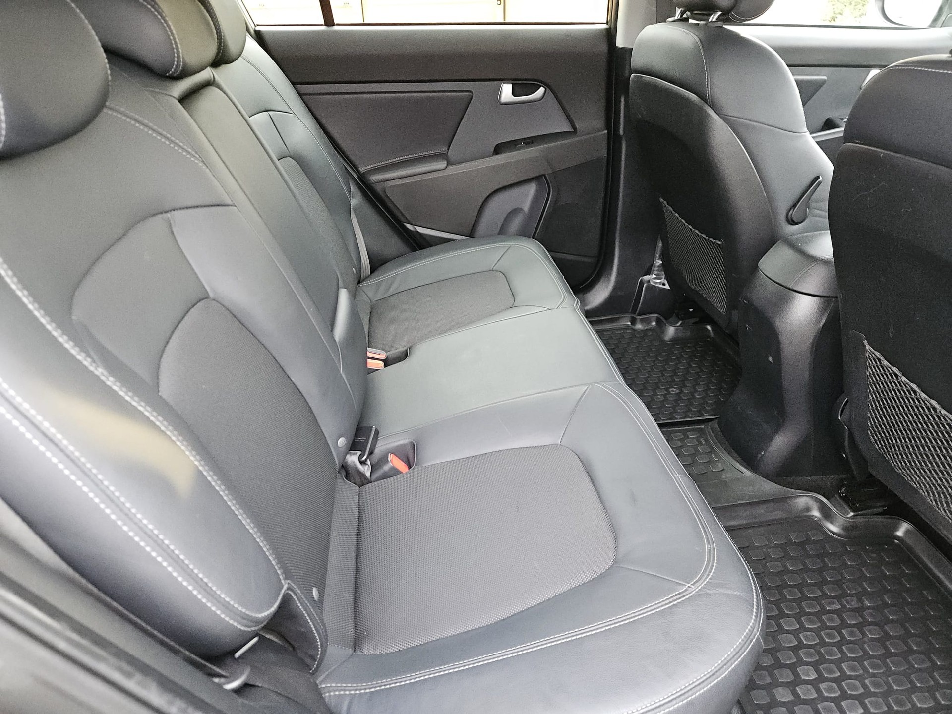 KIA SPORTAGE-image-10
