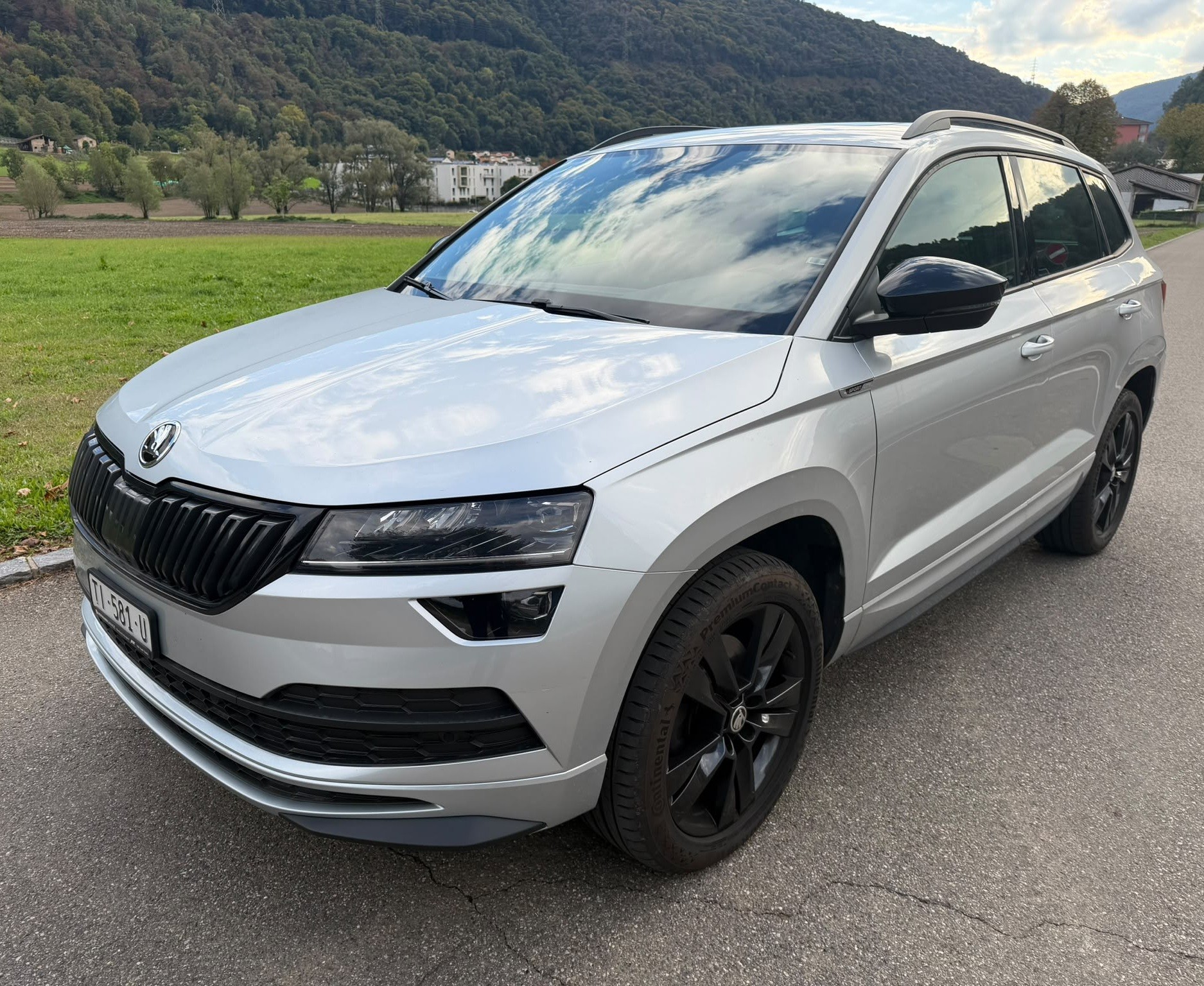 Car photo