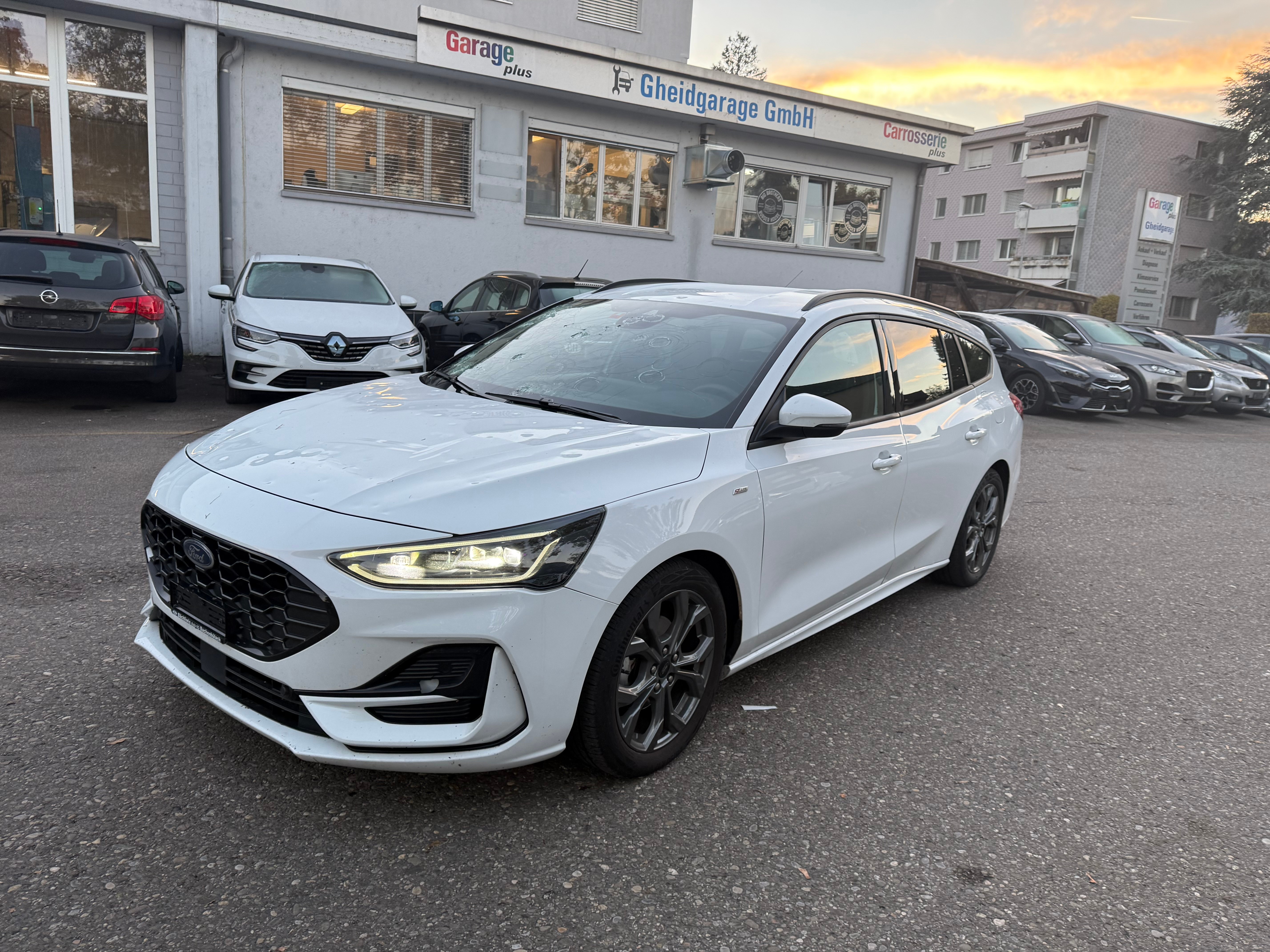 Car photo
