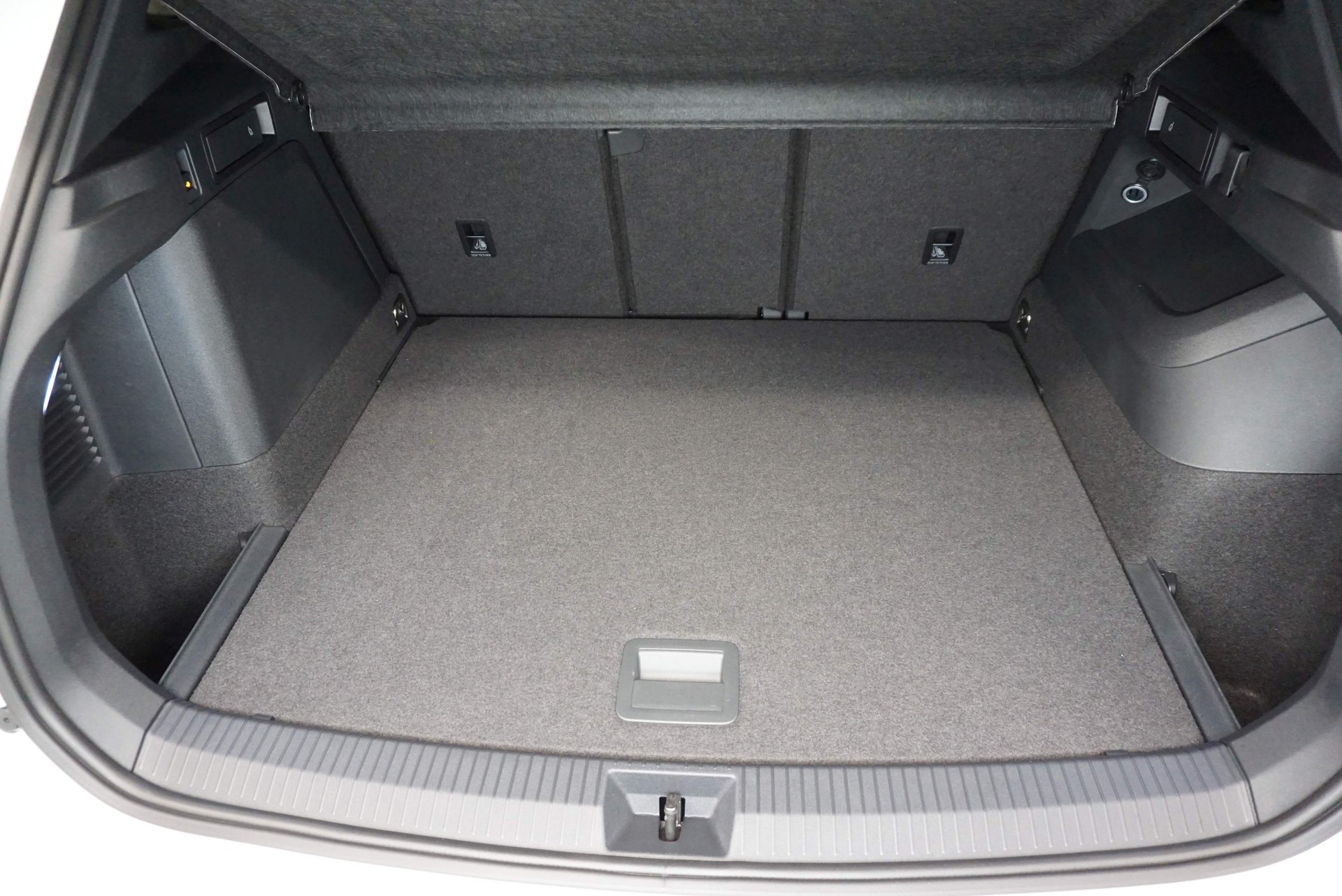 VW Tiguan 1.5 TSI evo2 eHybrid R-Line DSG-image-14