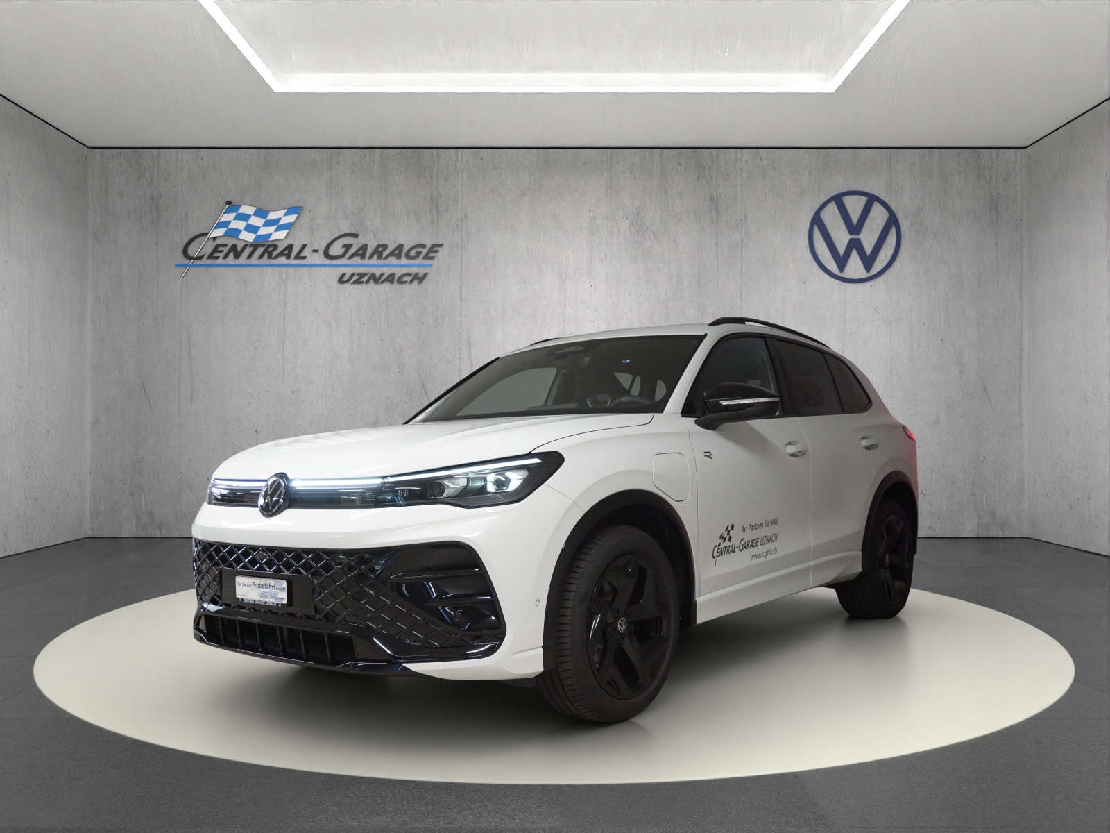 VW Tiguan 1.5 TSI evo2 eHybrid R-Line DSG-image-0