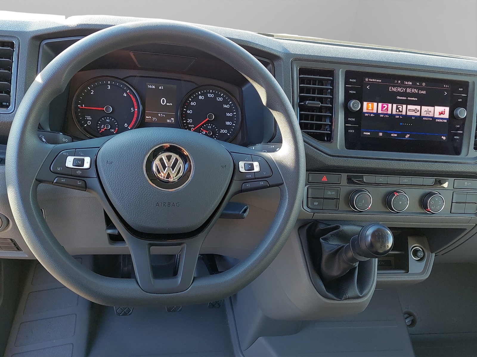 VW VW Crafter mit Brücke und Blachenverdeck-image-7