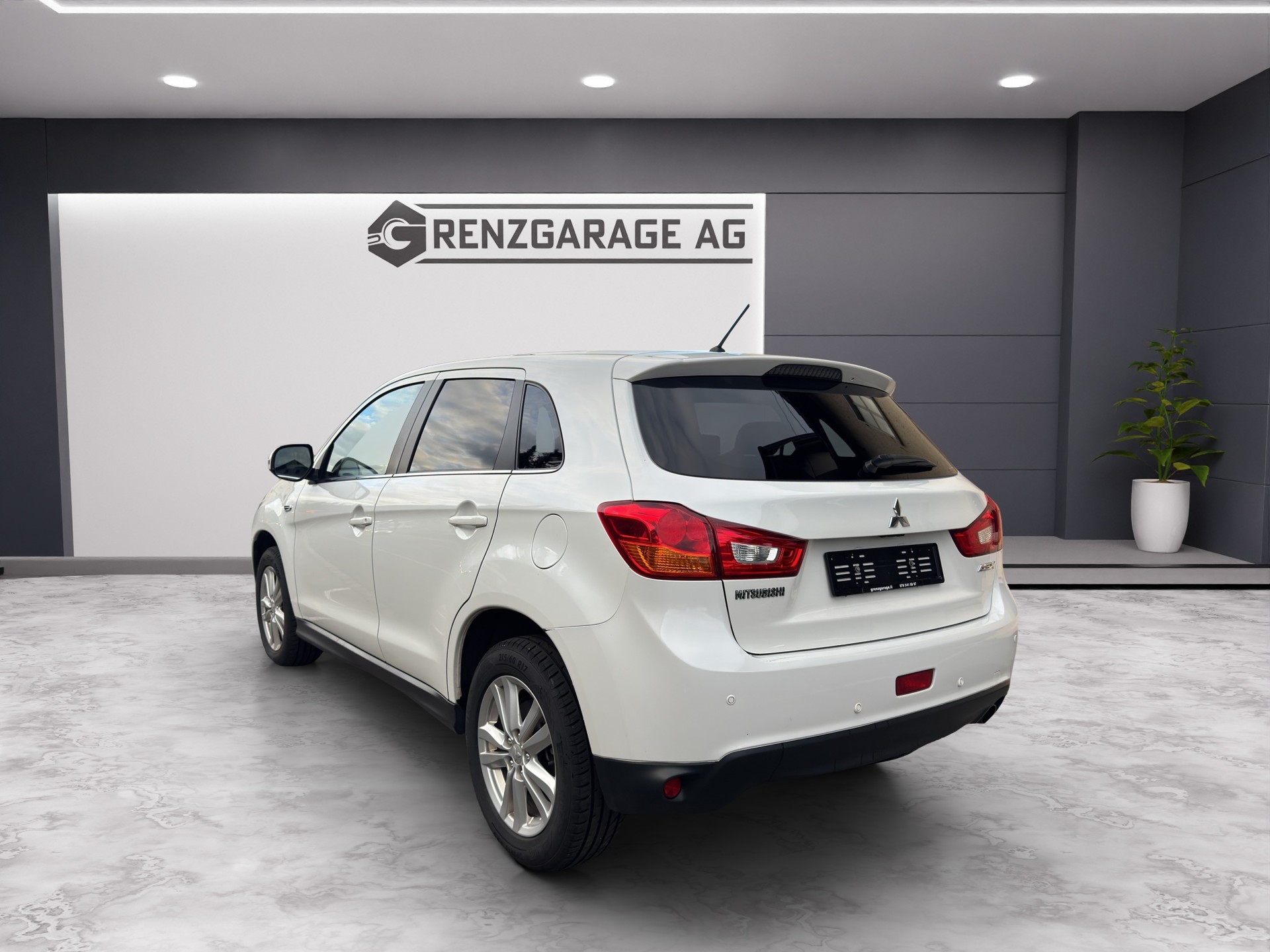 MITSUBISHI ASX 2.2 DID Invite 4WD Automatic-image-7