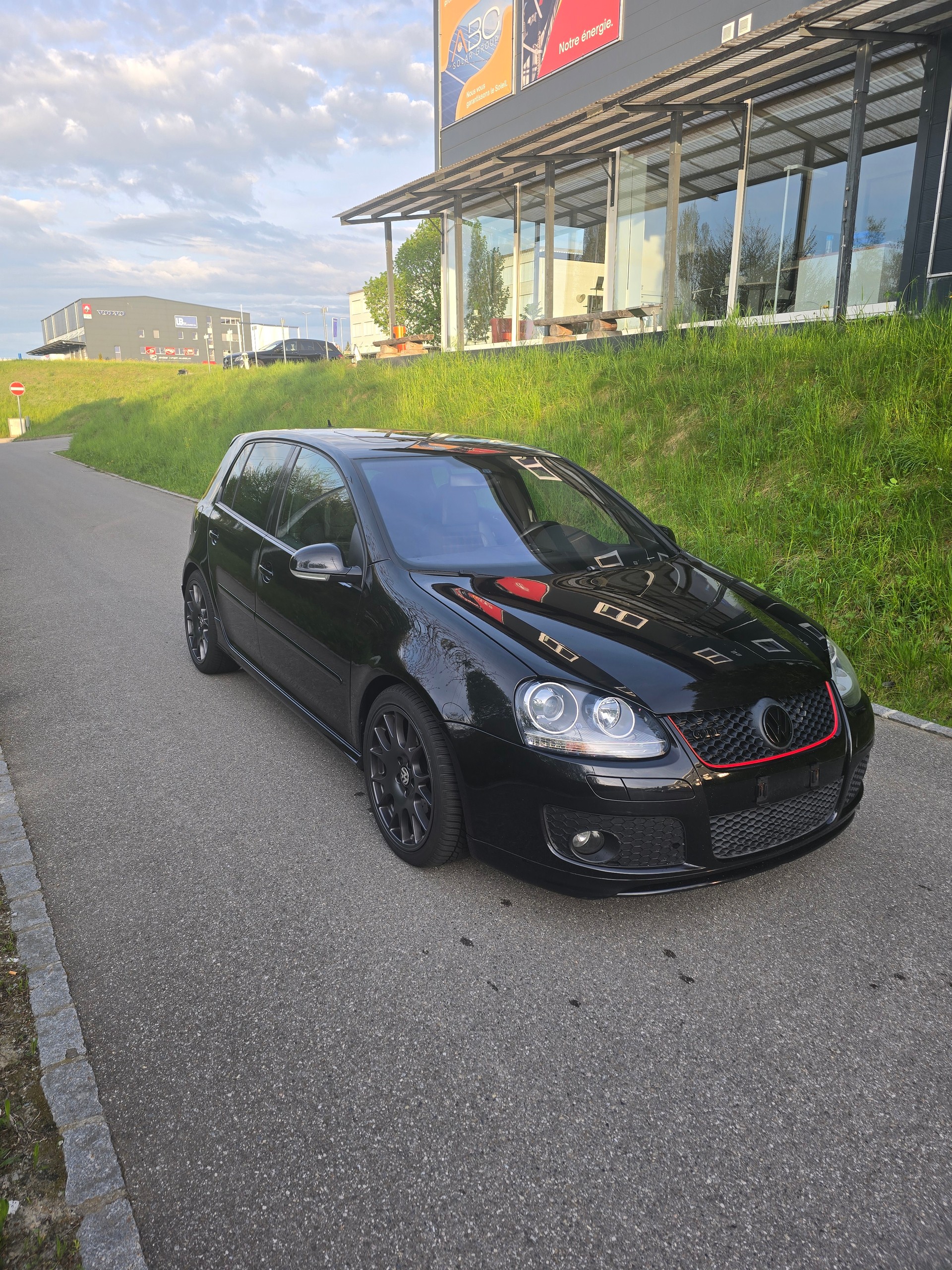 VW Golf 2.0 TFSI GTI Edition 30