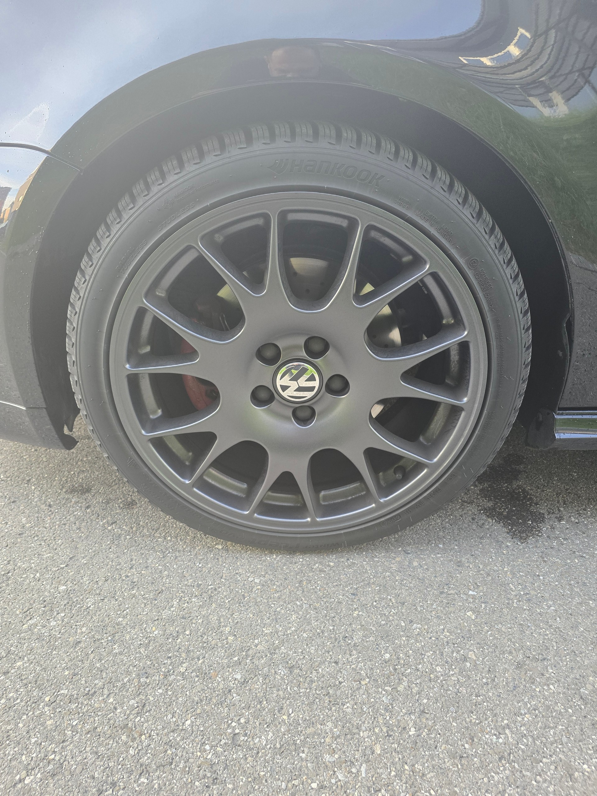 VW Golf 2.0 TFSI GTI Edition 30-image-6