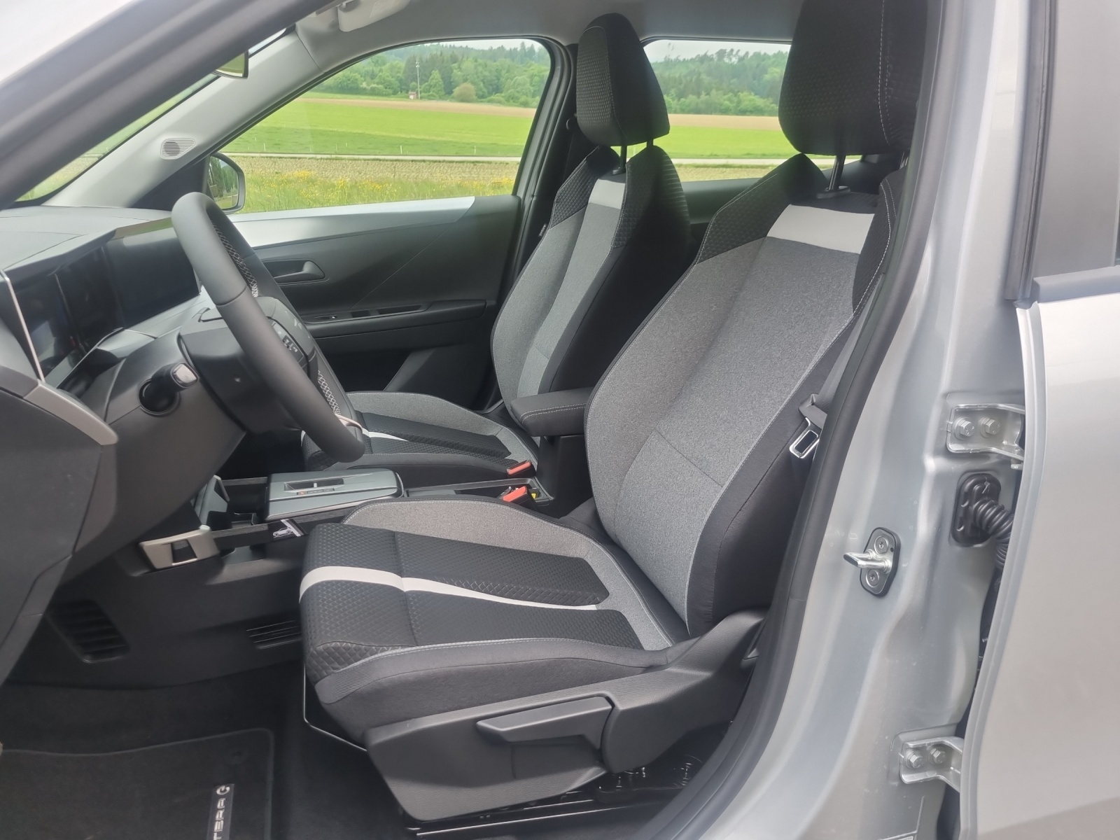 OPEL Frontera-e Edition 44 KWh-image-6