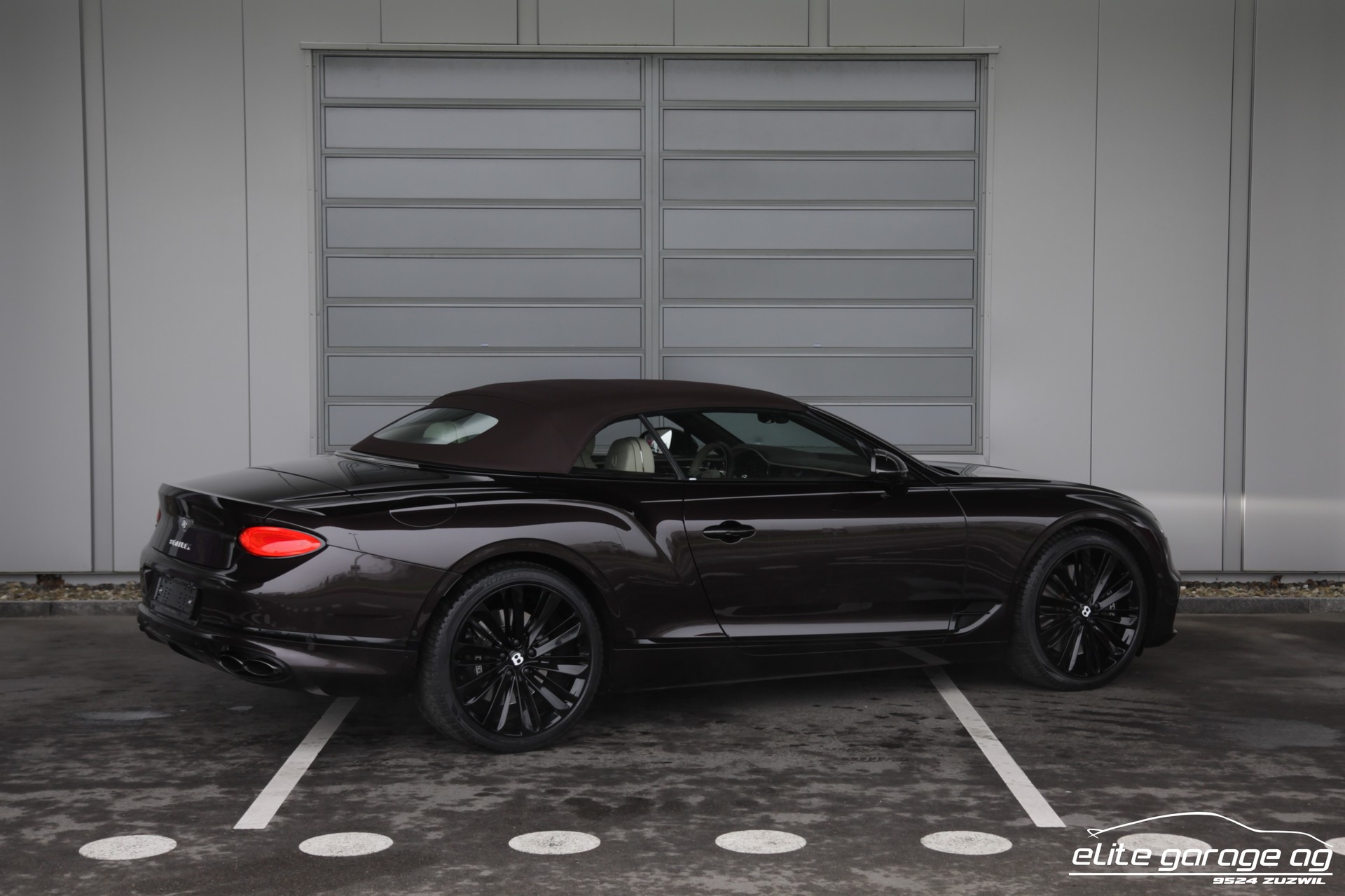 BENTLEY Continental GTC 4.0 V8-image-4