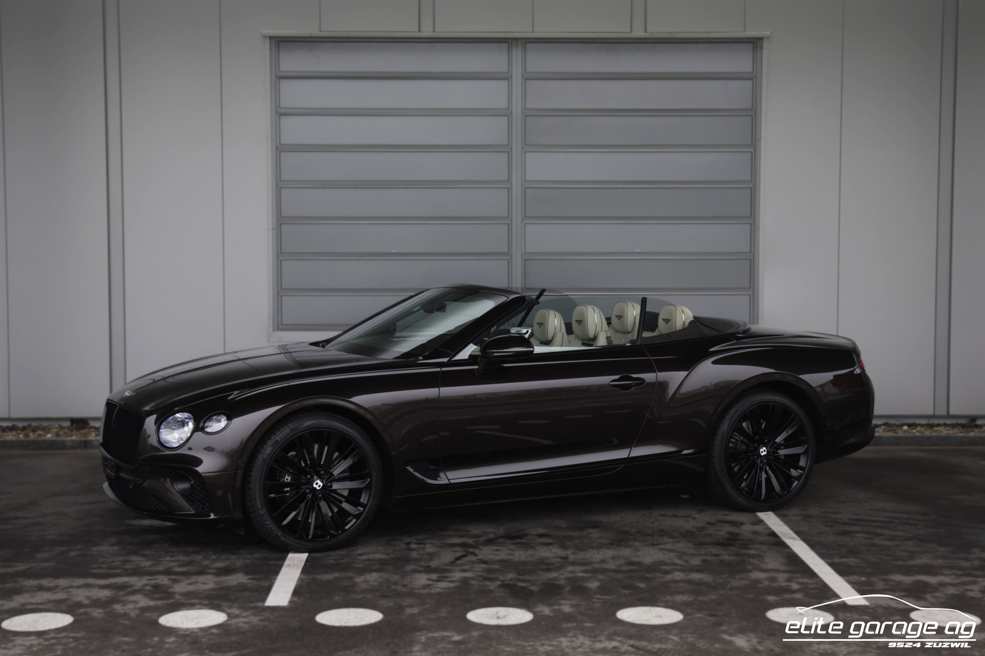 BENTLEY Continental GTC 4.0 V8-image-0