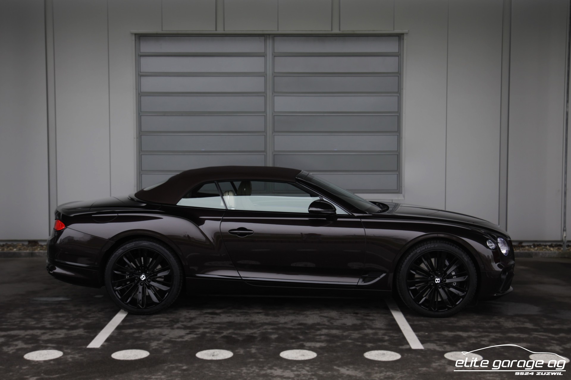 BENTLEY Continental GTC 4.0 V8-image-5