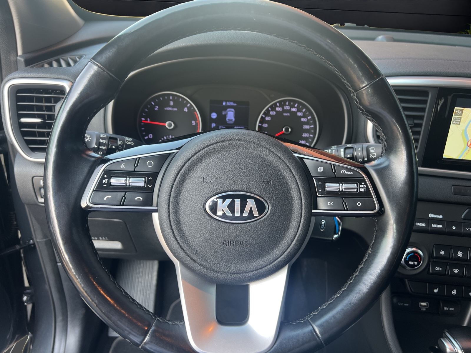 KIA Sportage 1.6D Pow. DCT4WD-image-12