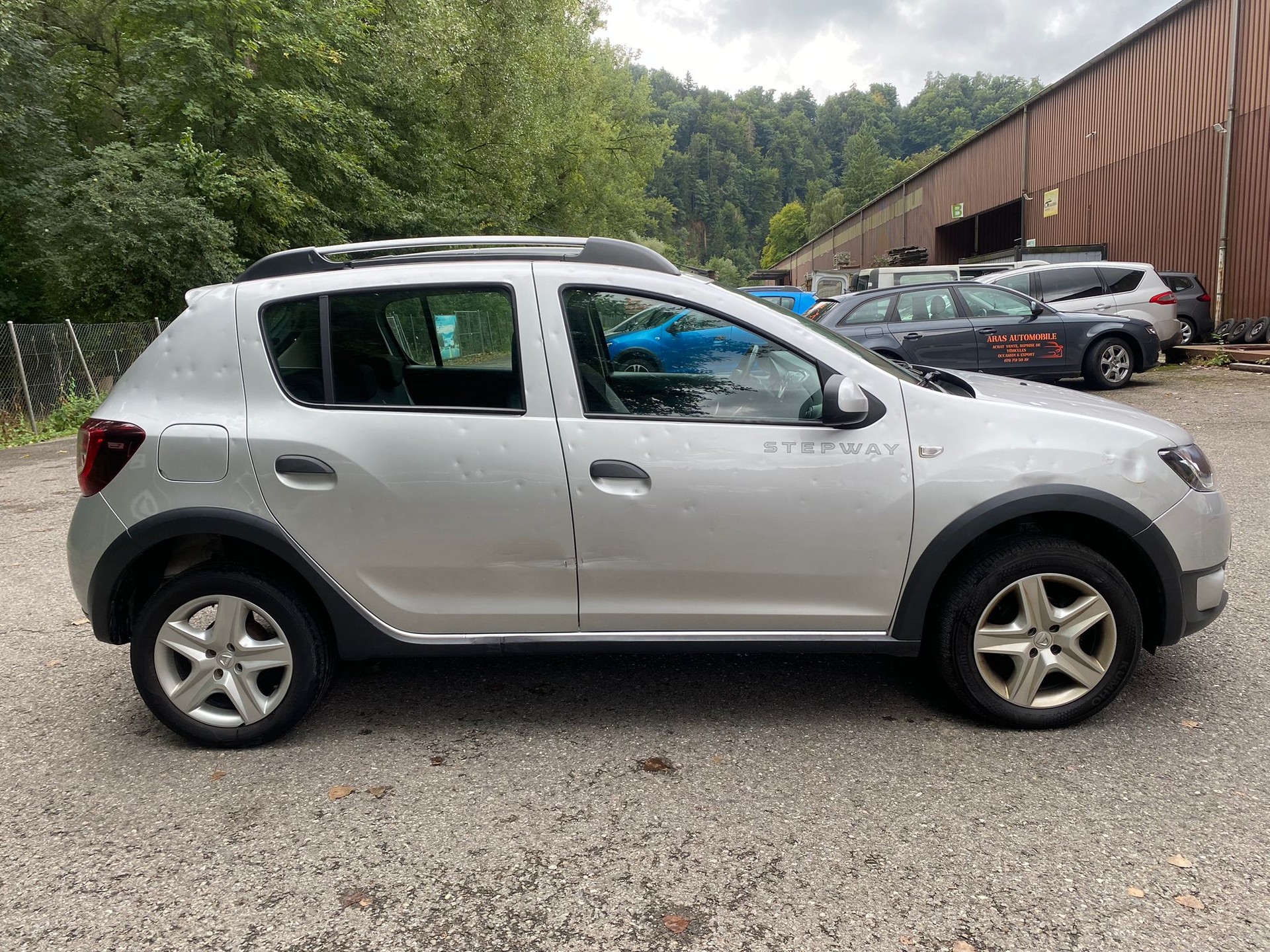 DACIA Sandero Tce 90 Stepway Ambiance-image-2