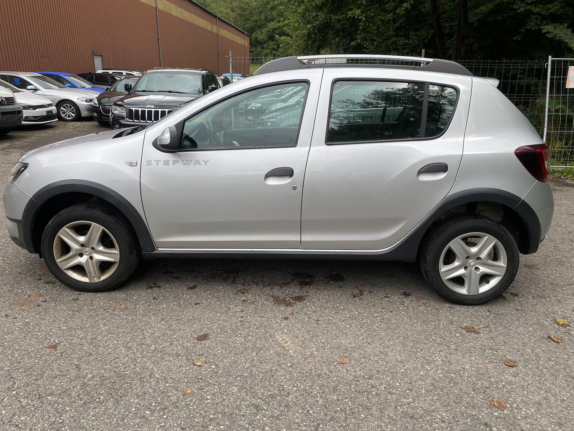 DACIA Sandero Tce 90 Stepway Ambiance-image-1